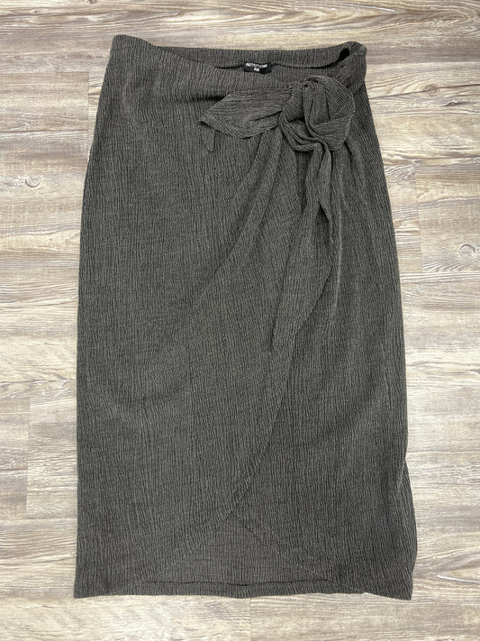 Skirt Maxi By Pretty Little Thing  Size: 16