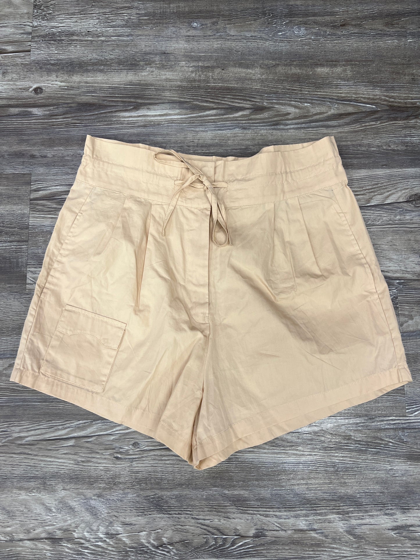 Beige Shorts Cma, Size S