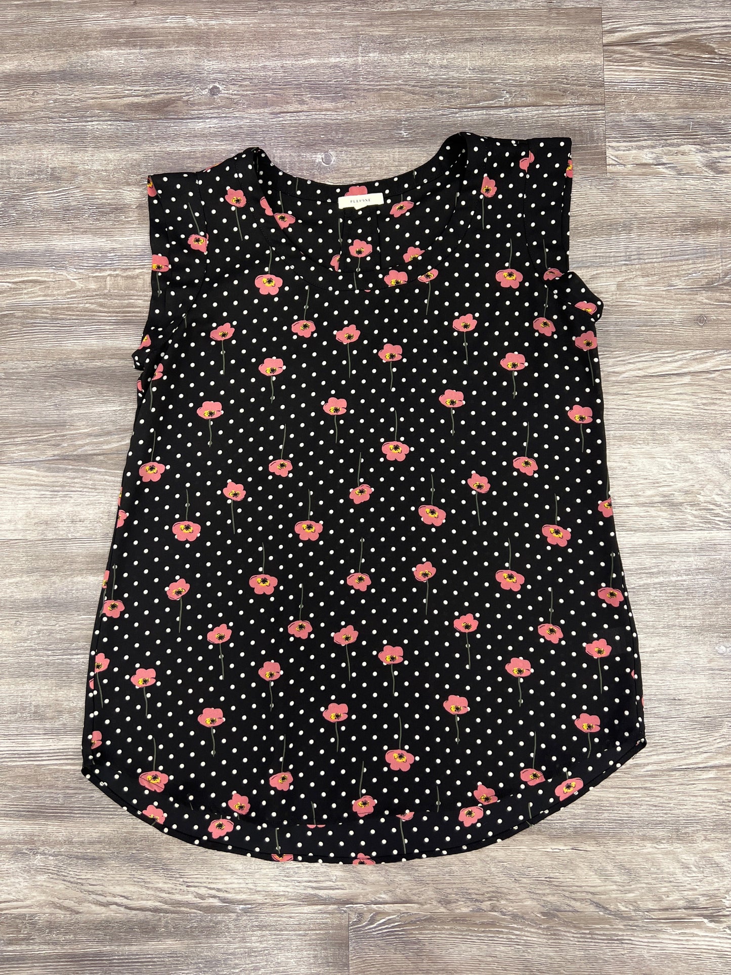 Black Top Short Sleeve Pleione, Size Xs