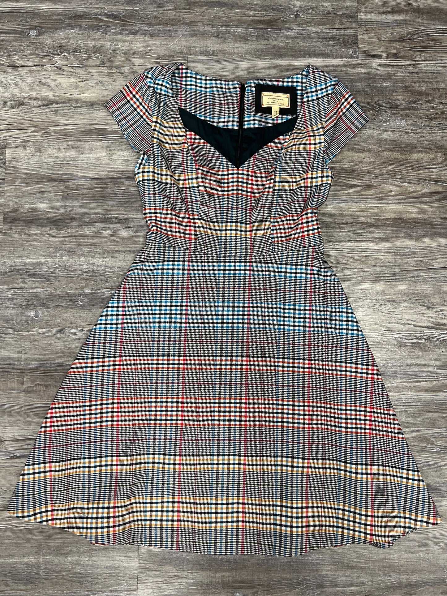 Plaid Pattern Dress Casual Midi Anthropologie, Size 4