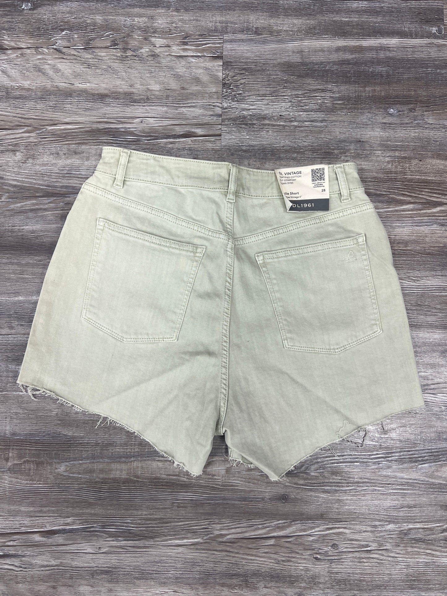 Green Shorts Designer Dl1961, Size 6