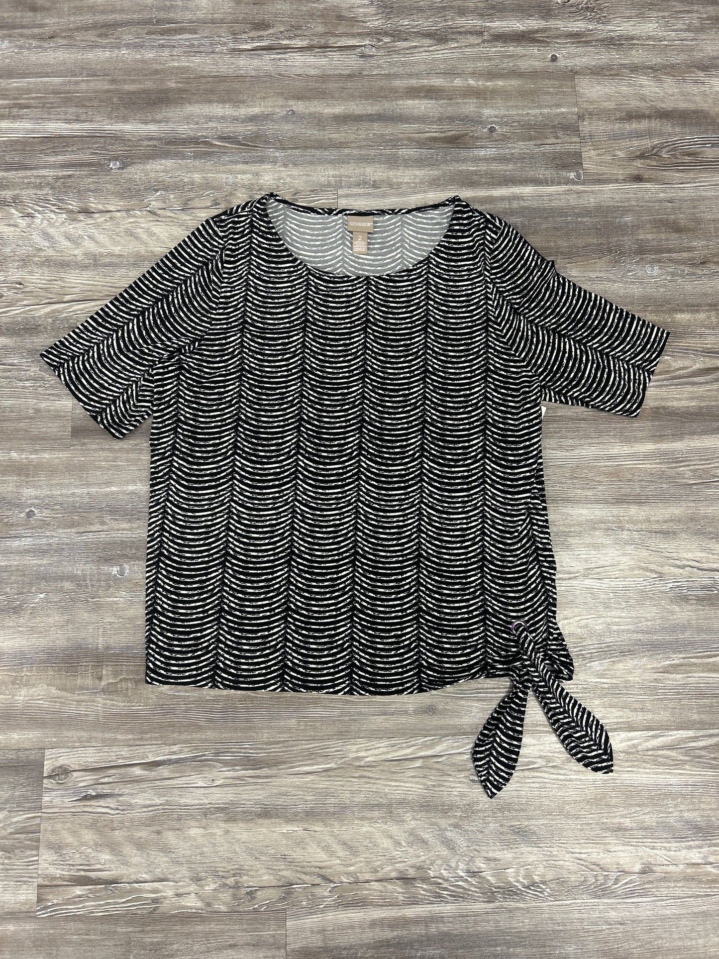 Top Short Sleeve By Chicos In Black, Size: L