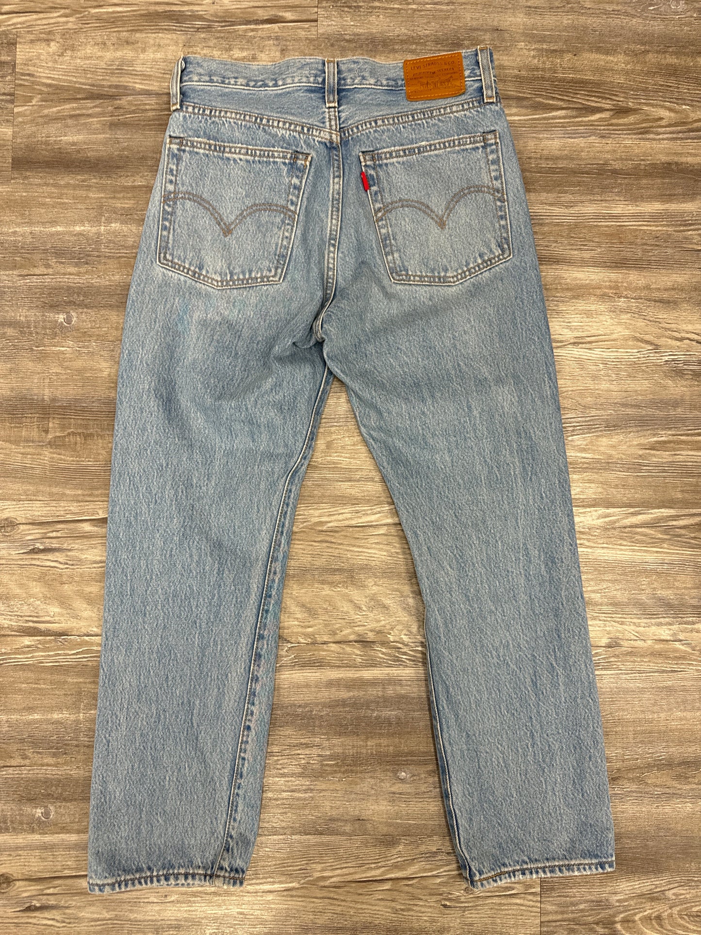 Jeans Straight By Levis In Blue Denim, Size: 2