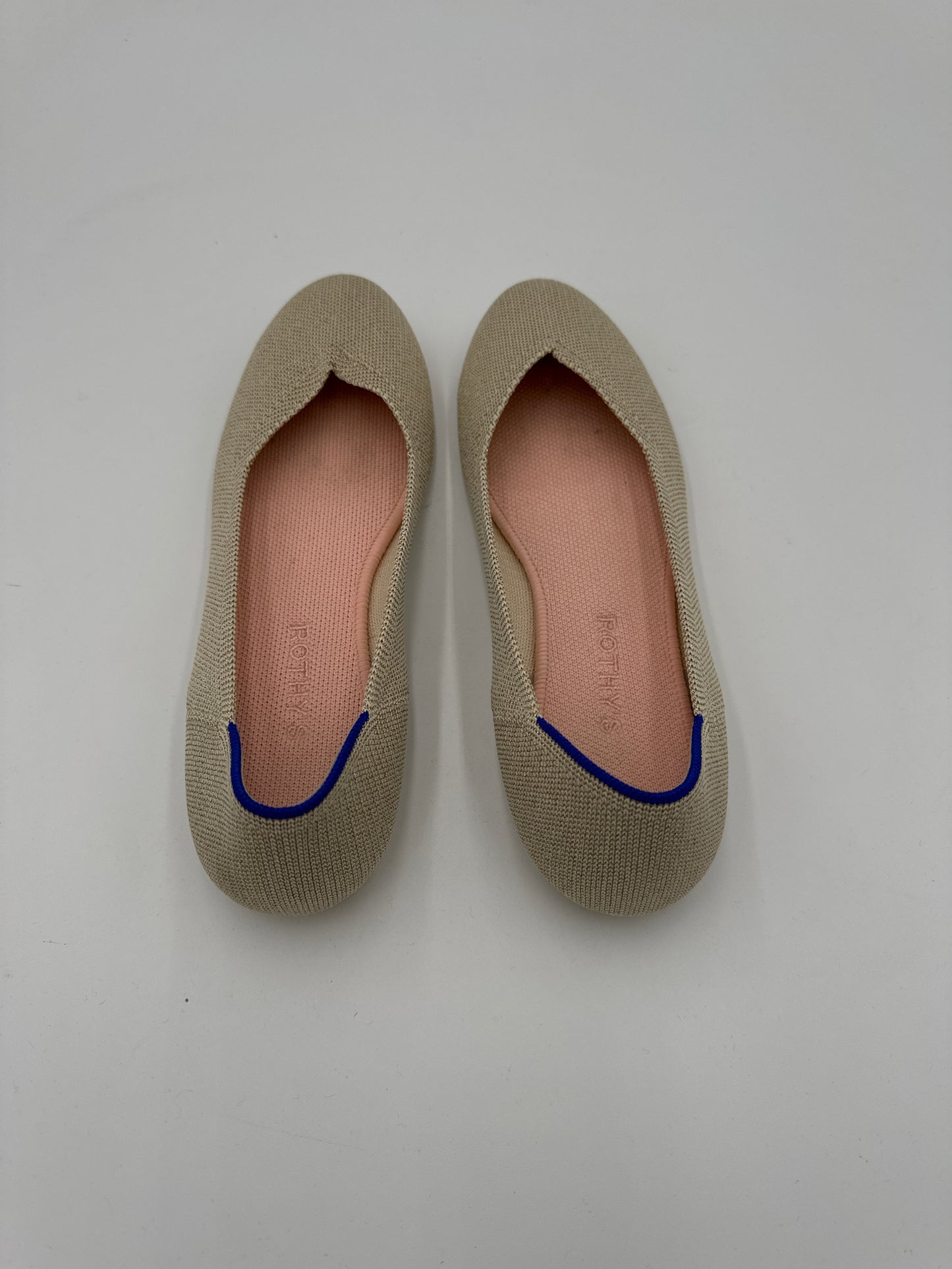 Shoes Flats By Rothys In Gold, Size: 9.5