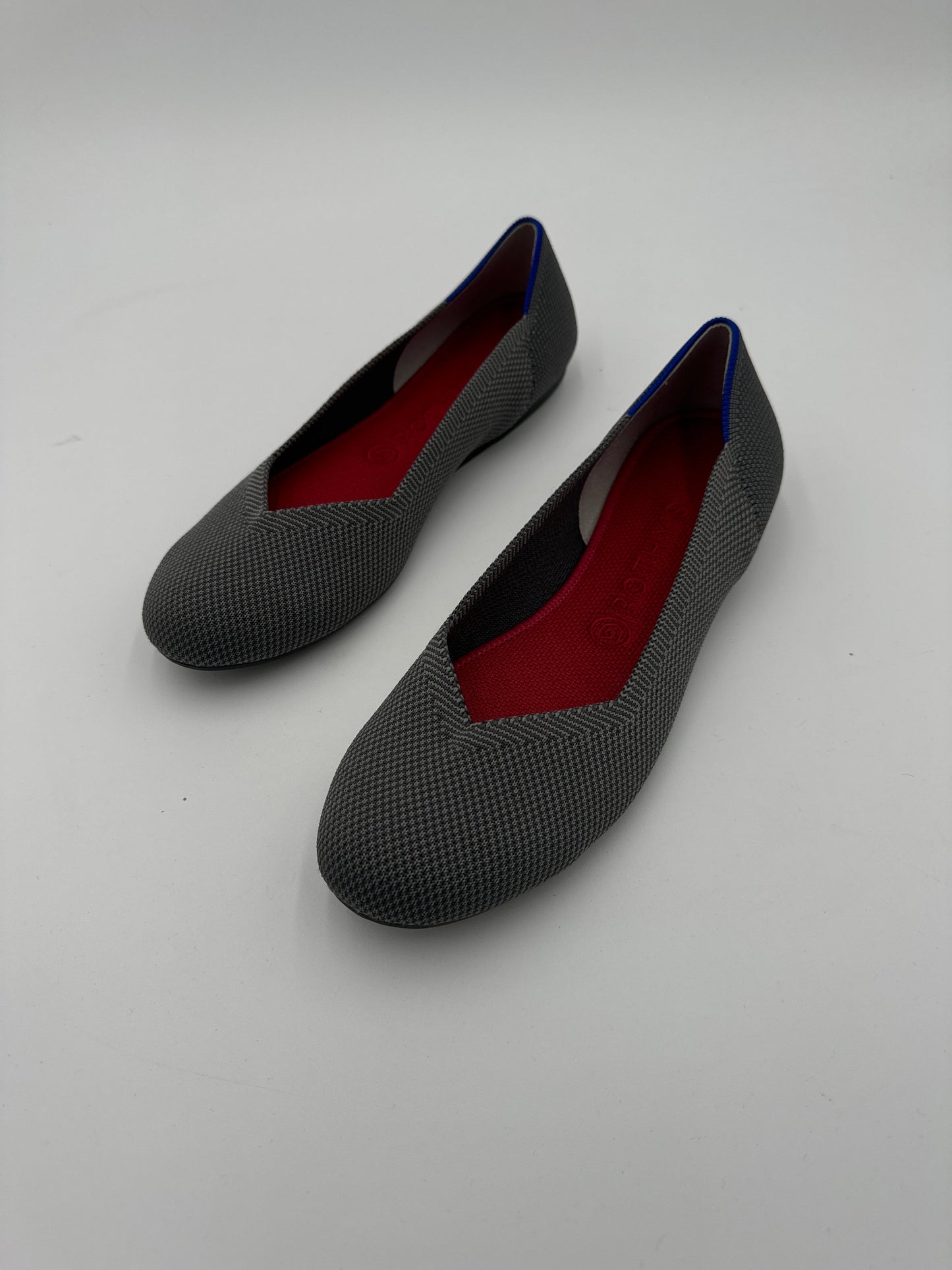 Shoes Flats By Rothys In Grey, Size: 9.5