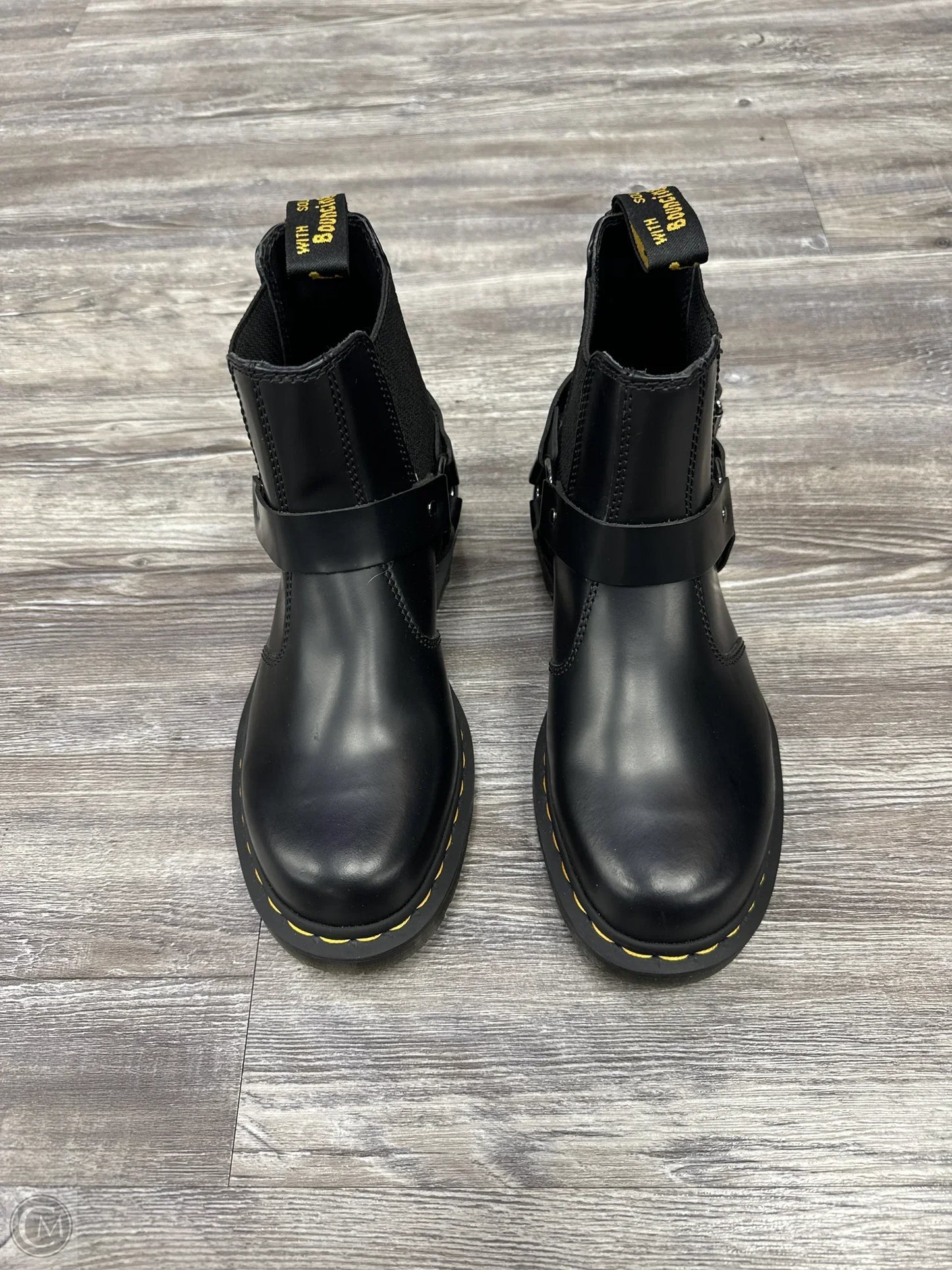 Boots Ankle Flats By Dr Martens In Black, Size: 7