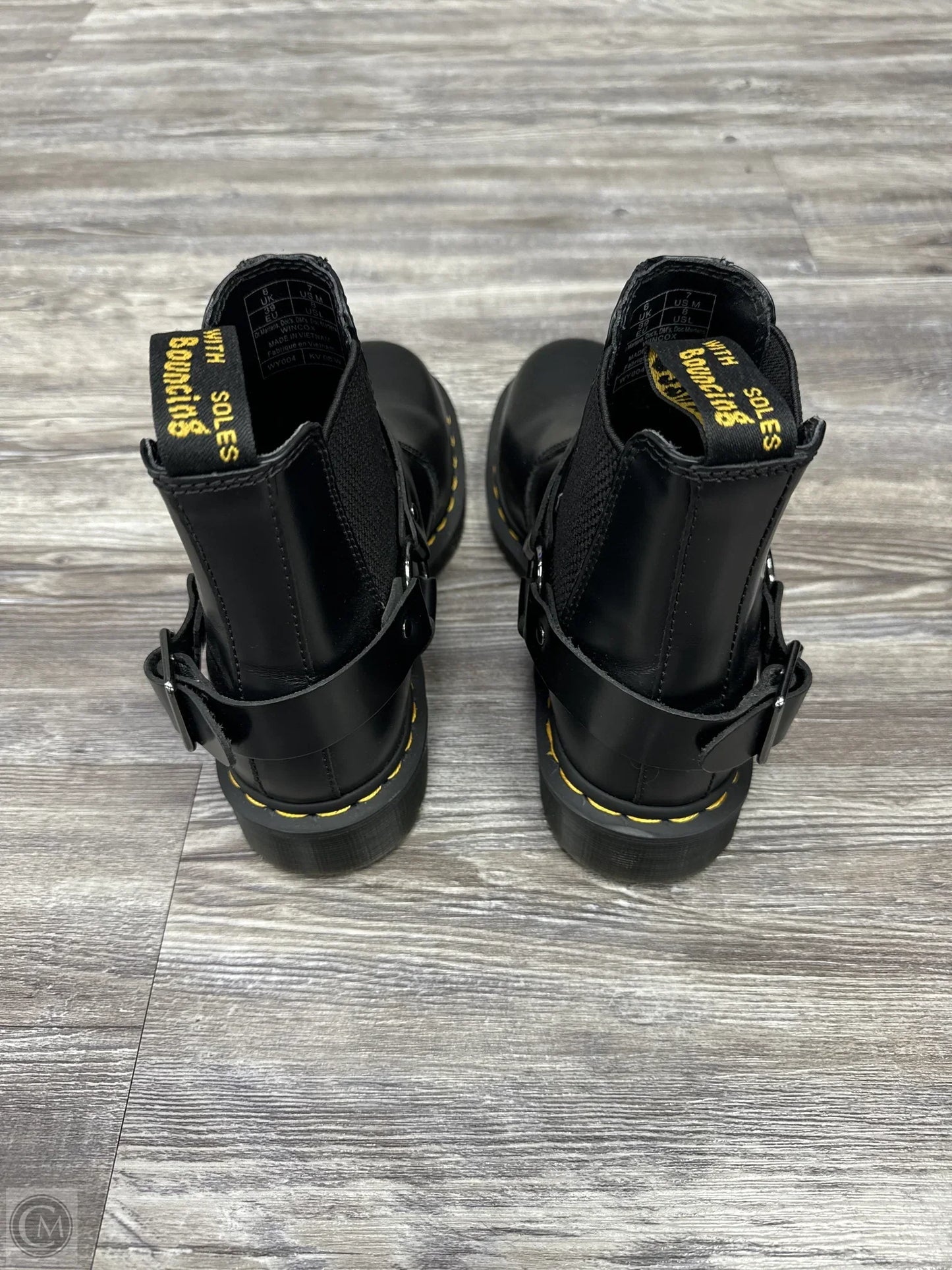 Boots Ankle Flats By Dr Martens In Black, Size: 7