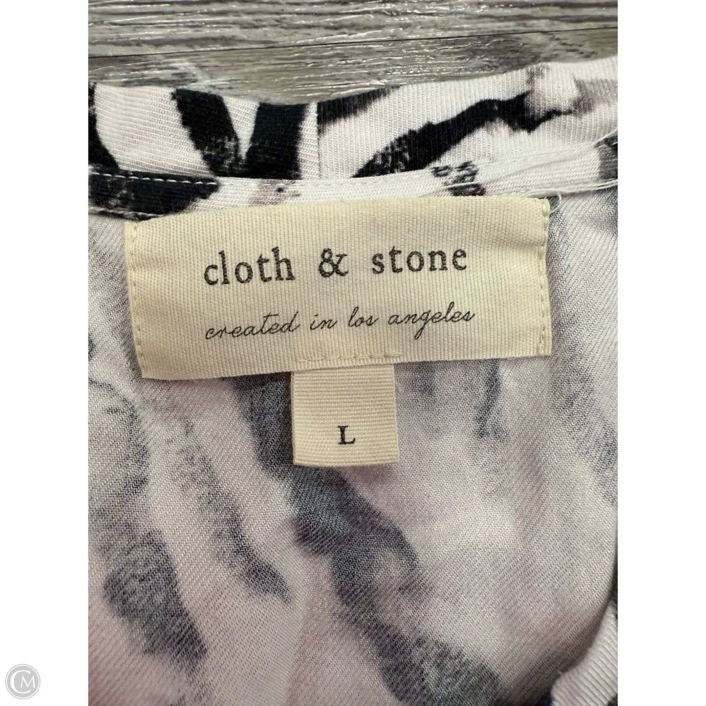 Top Short Sleeve By Cloth & Stone In White, Size: L