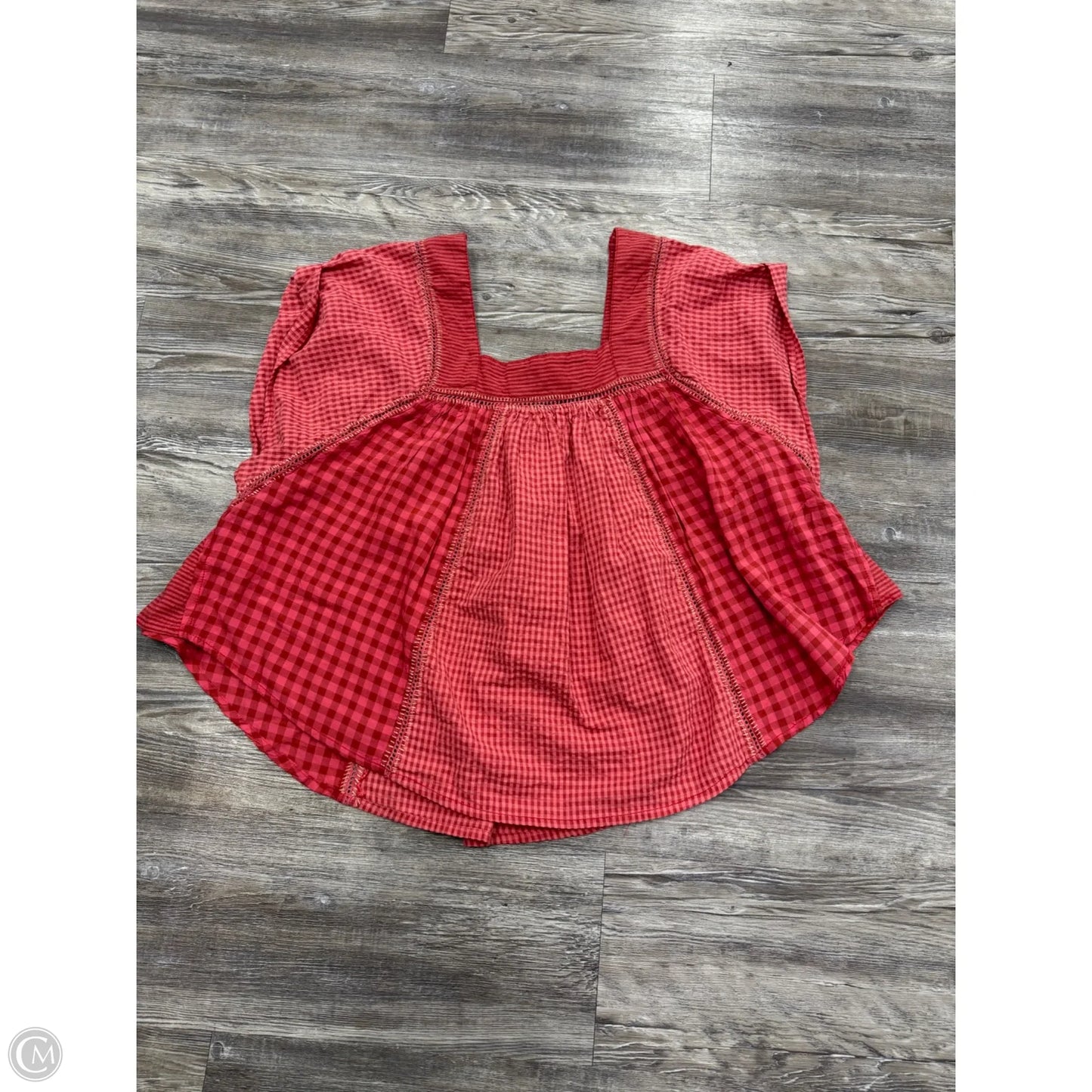 Top Short Sleeve By We The Free In Red, Size: M