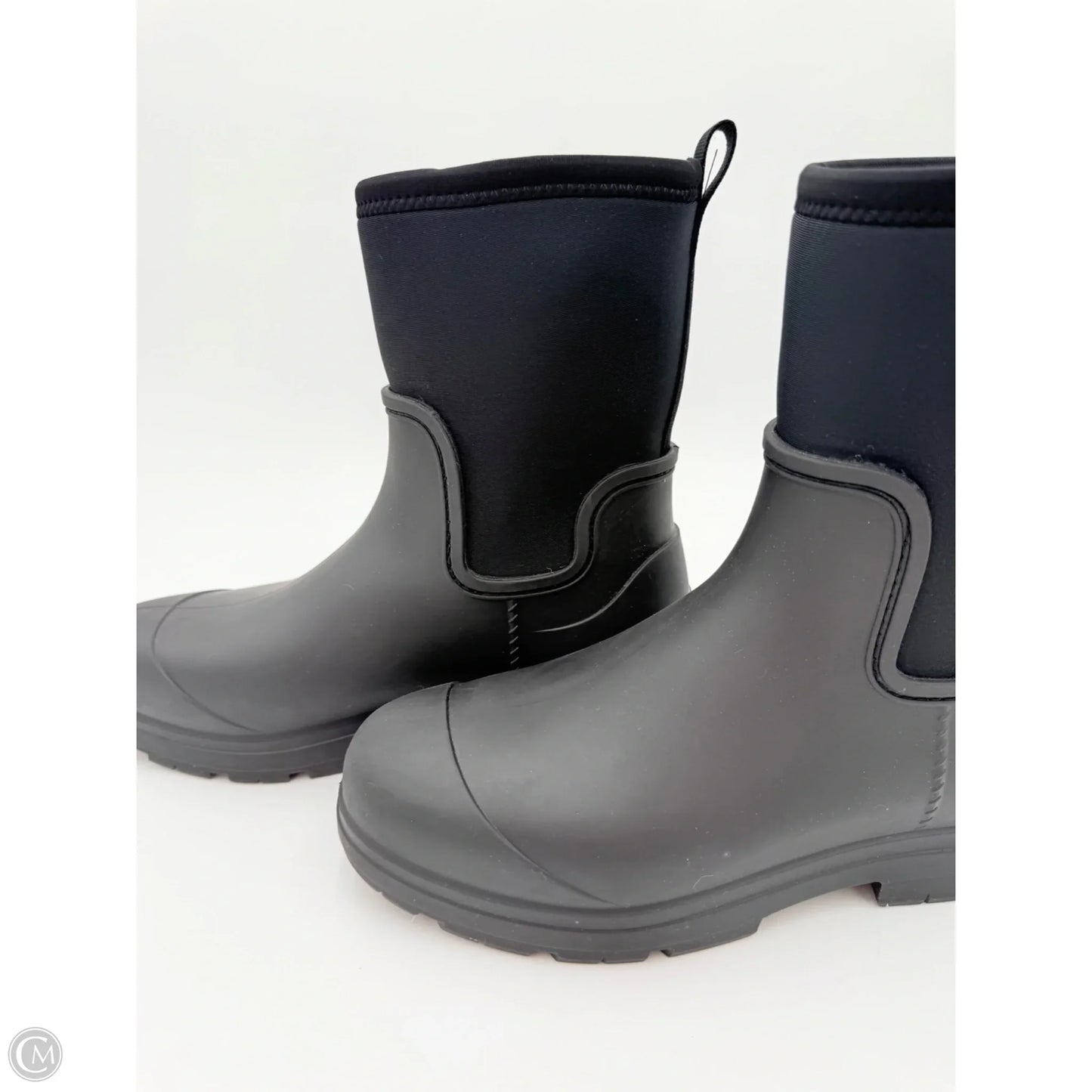 Boots Designer By Ugg In Black, Size: 11