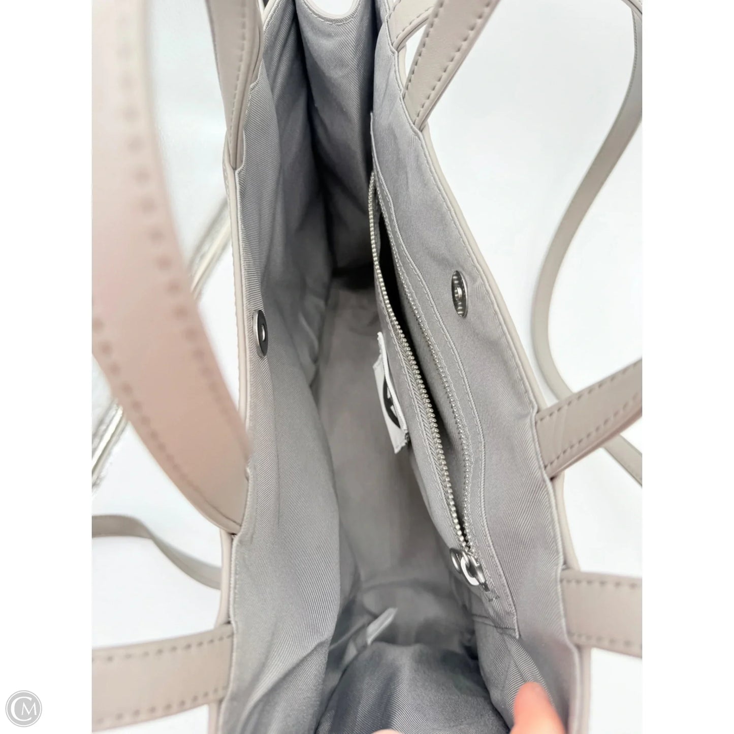 Handbag Designer By Telfar, Size: Medium