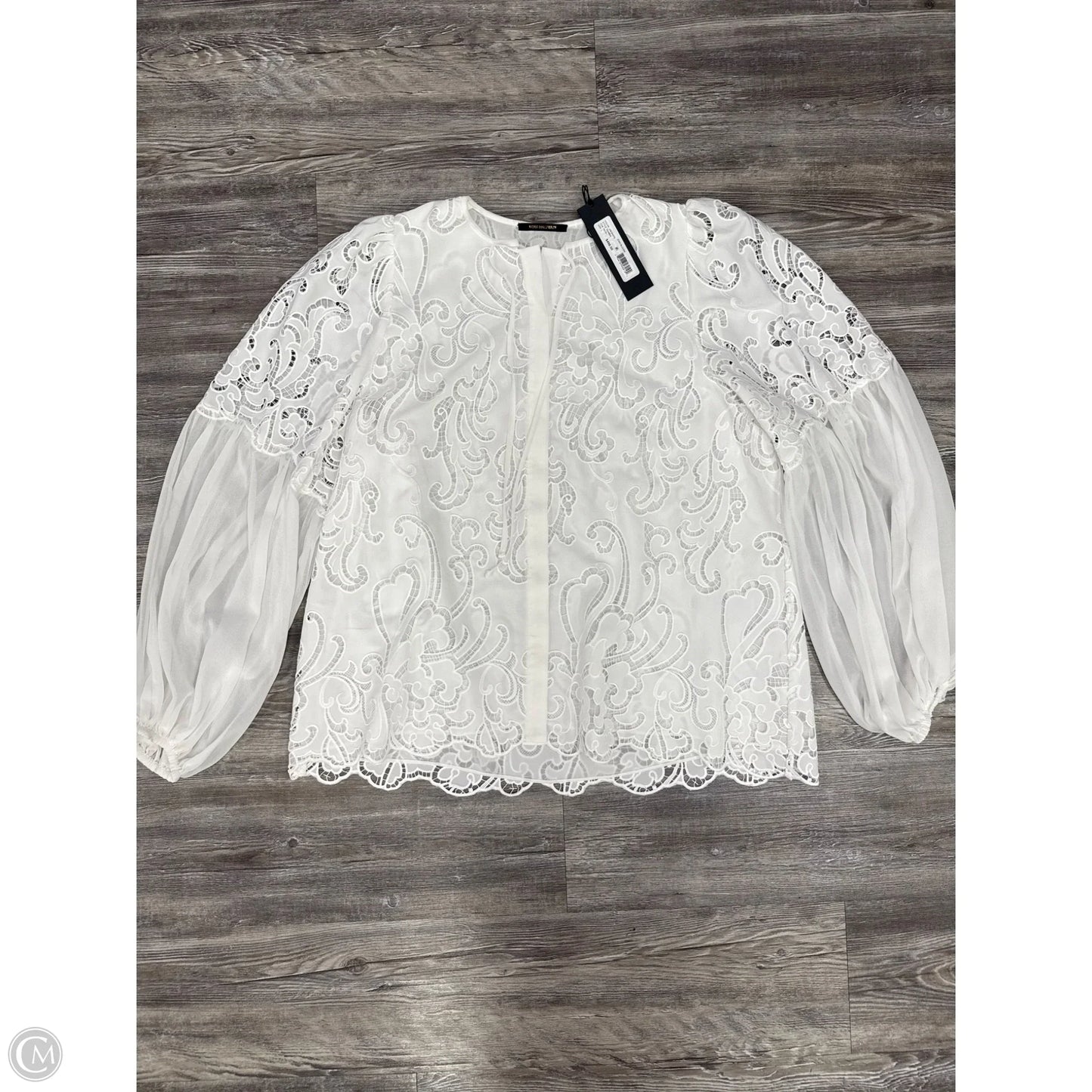 Top Long Sleeve By Cma In White, Size: L