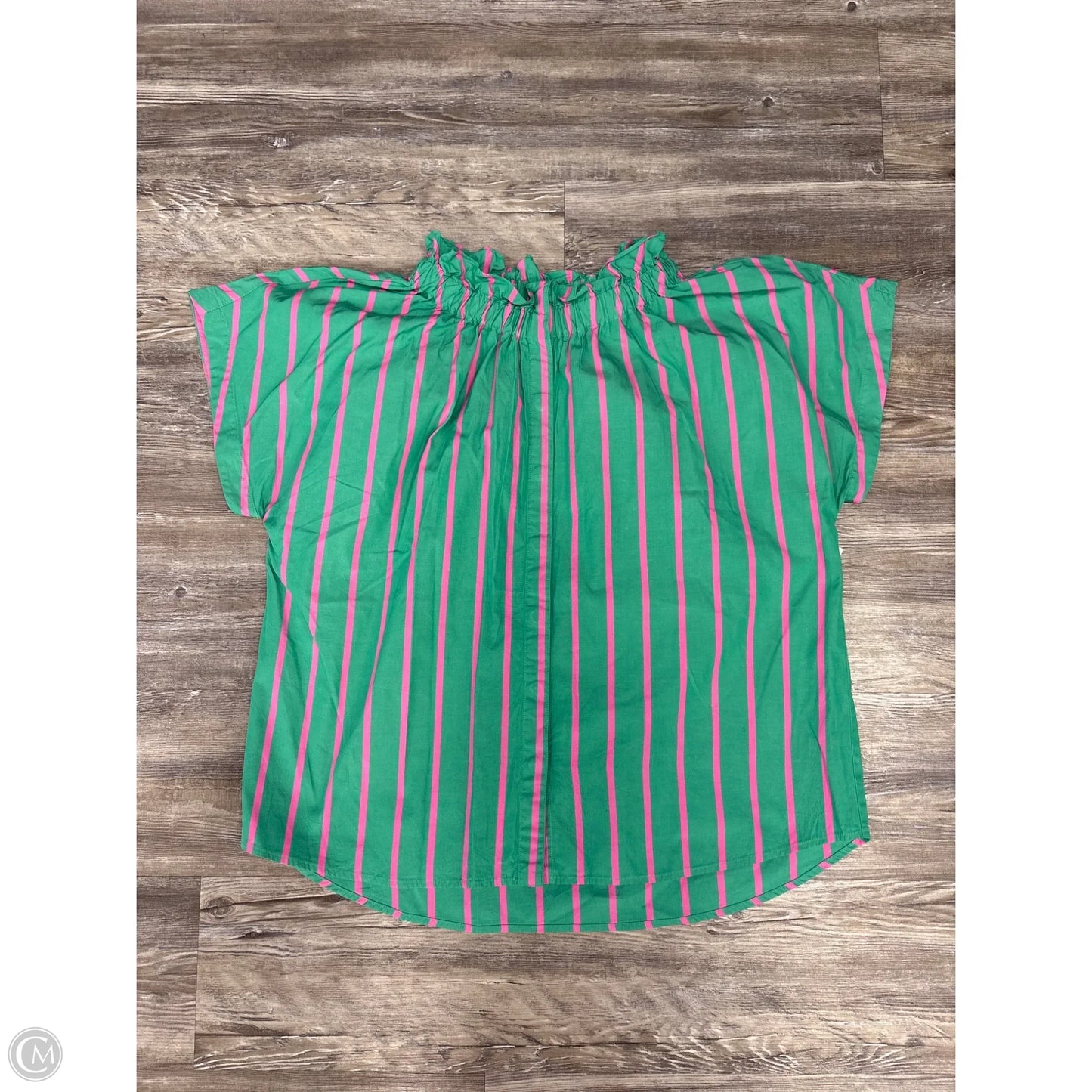 Top Short Sleeve By Finley  In Green, Size: L