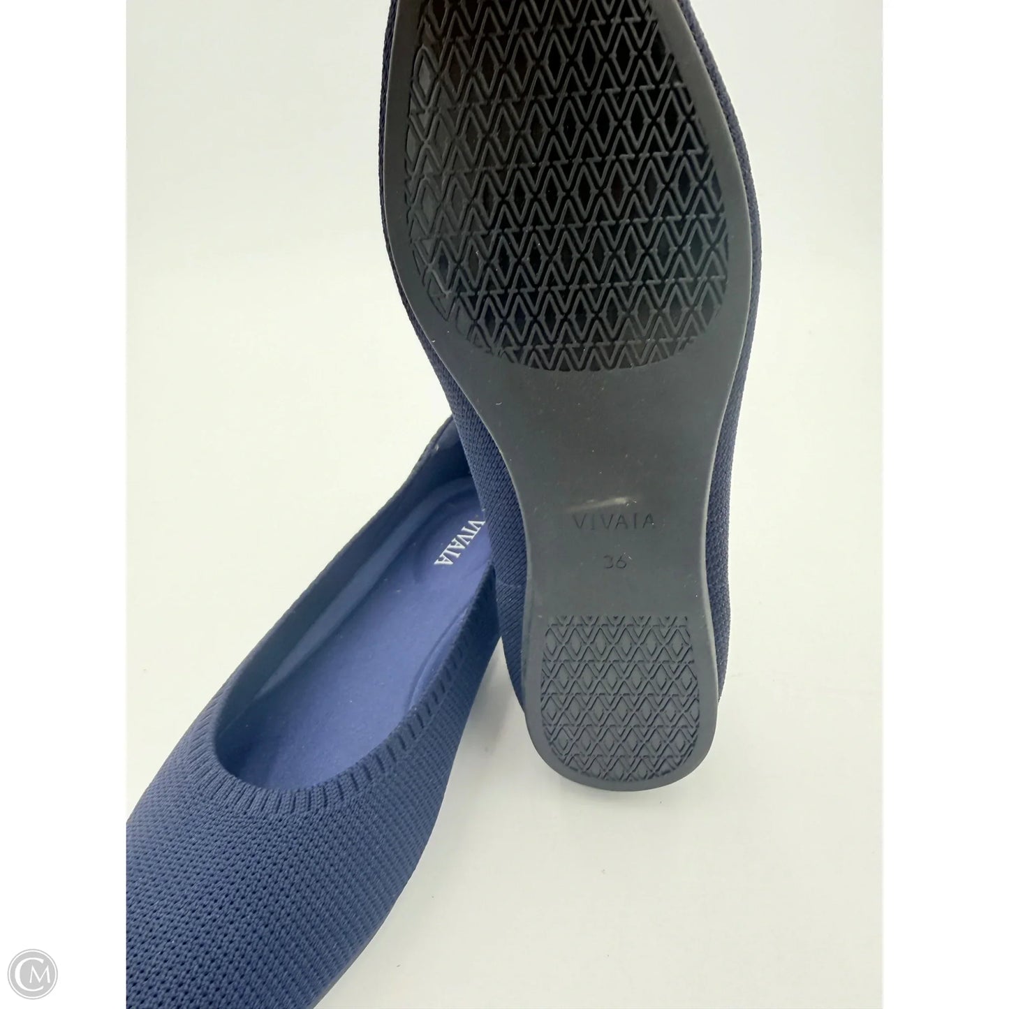 Shoes Flats By Vivaia In Navy, Size: 5.5