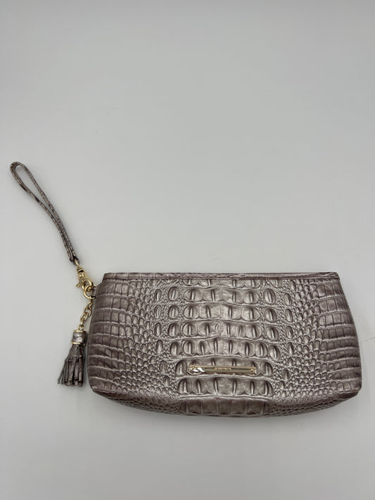 Wristlet Designer By Brahmin, Size: Large