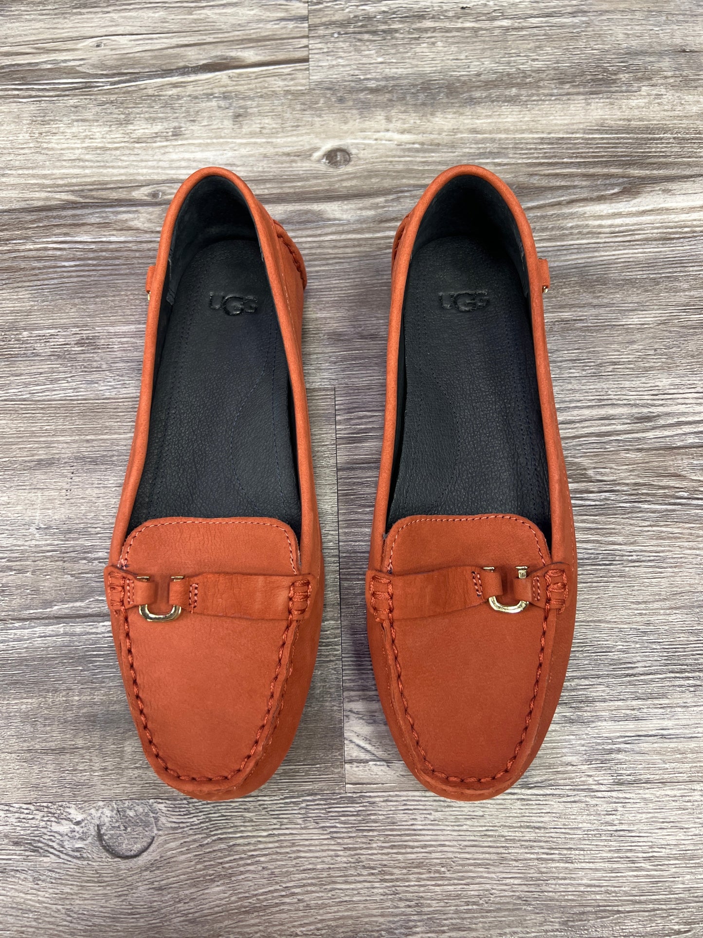 Orange Shoes Flats Ugg, Size 7