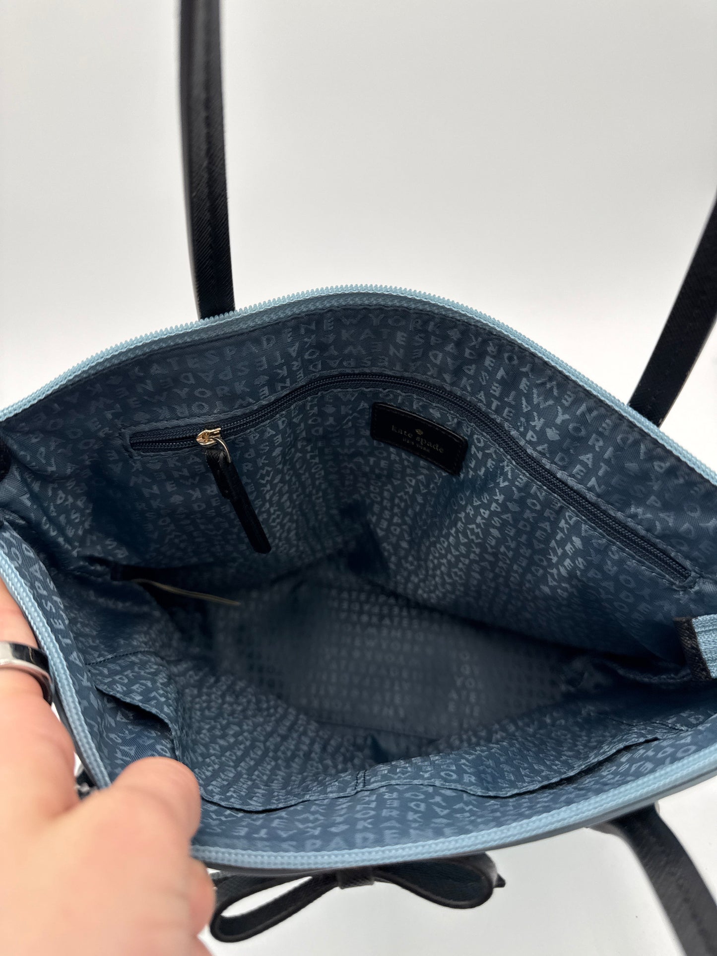 Handbag Designer By Kate Spade, Size: Medium