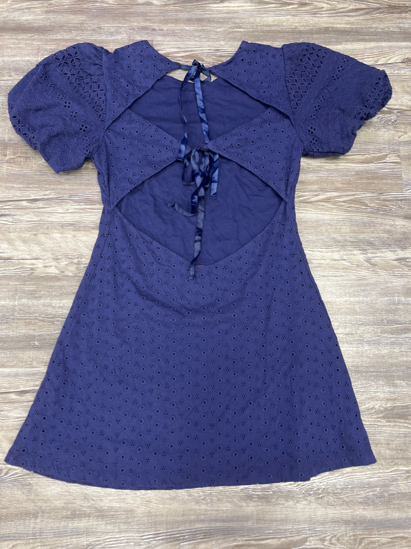 Dress Casual Short By Free People  Size: L