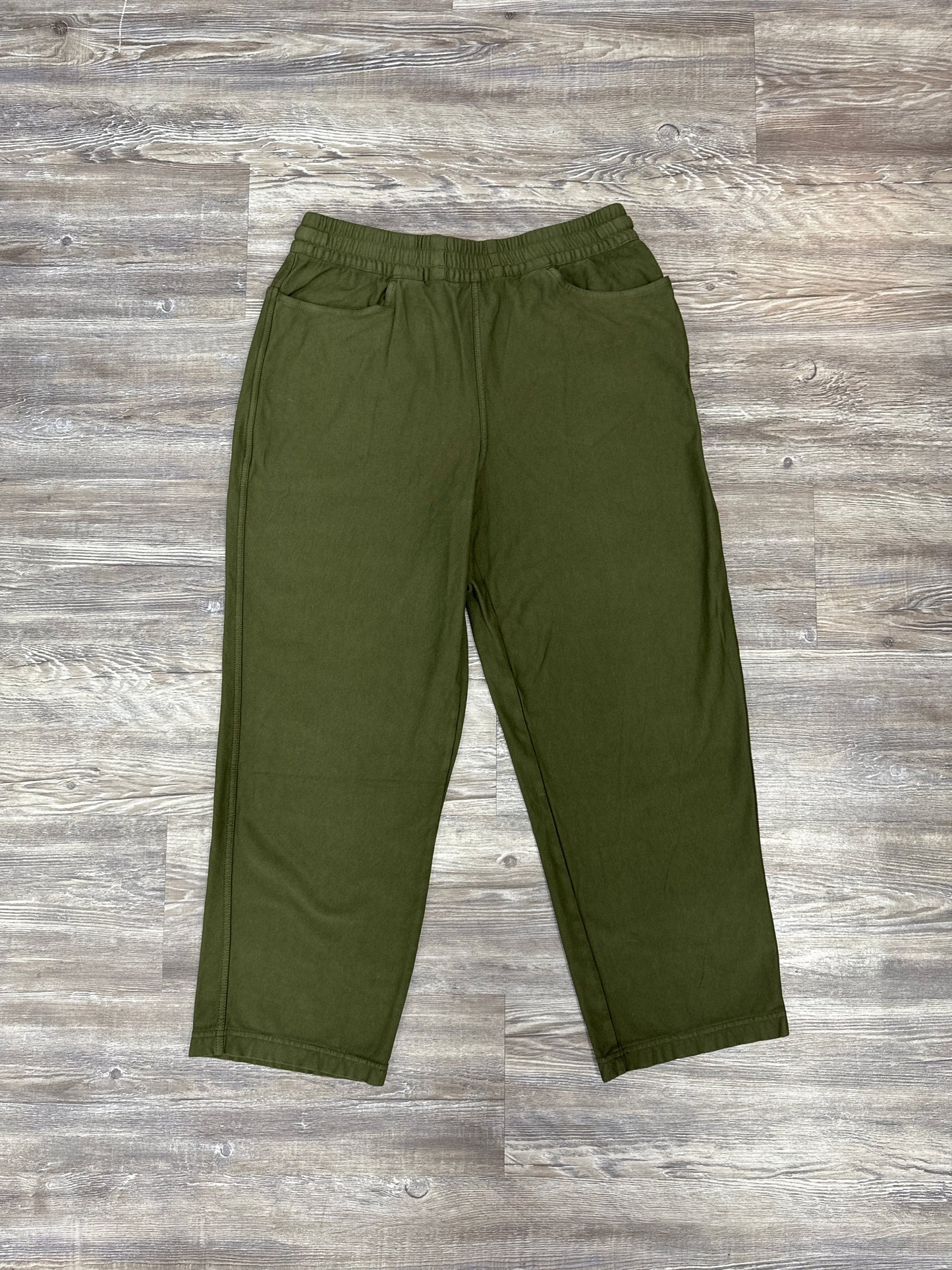 Green Pants Cropped Athleta, Size Petite   S