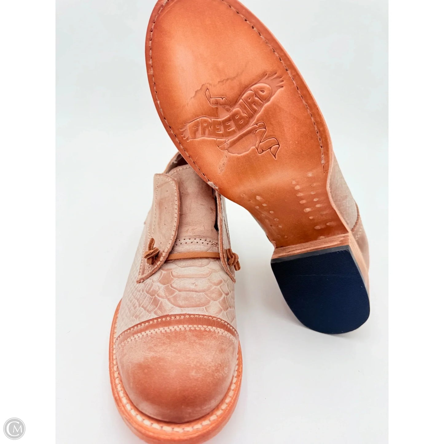 Shoes Flats By Freebird In Tan, Size: 8