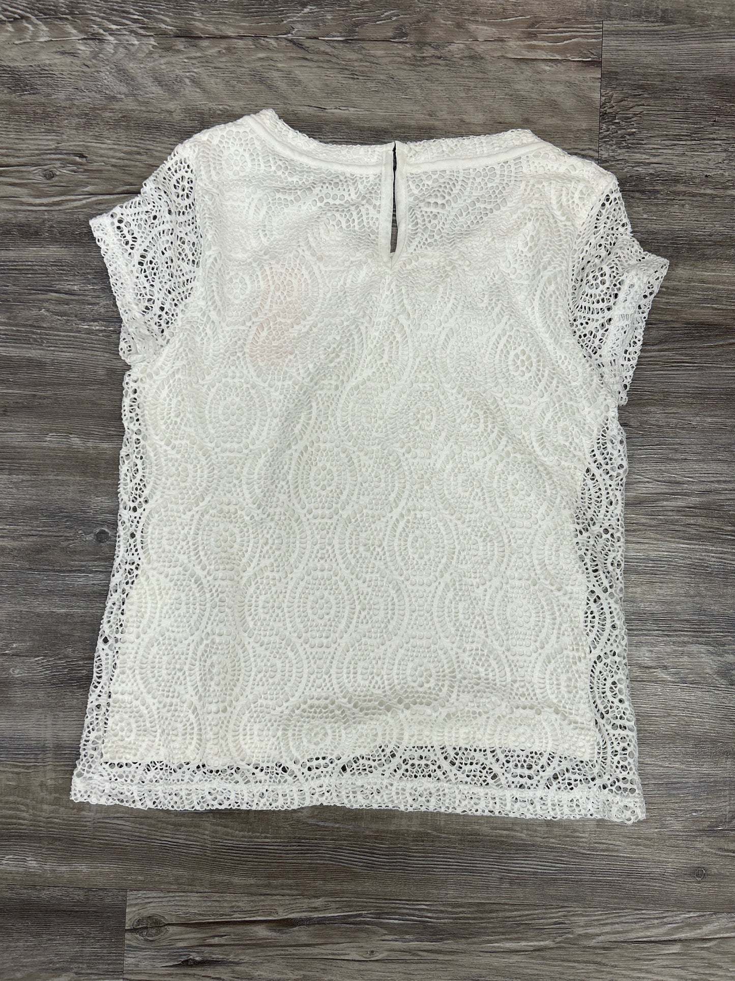 Top Short Sleeve By Banana Republic In White, Size: S