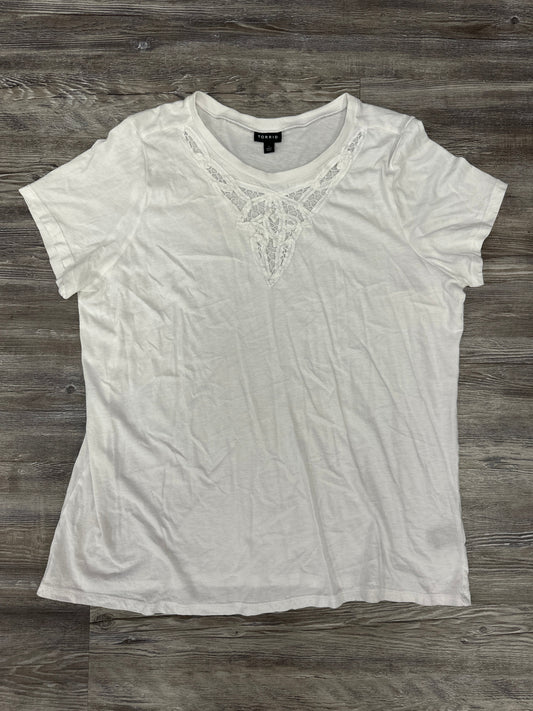 Top Short Sleeve By Torrid In White, Size: 1x