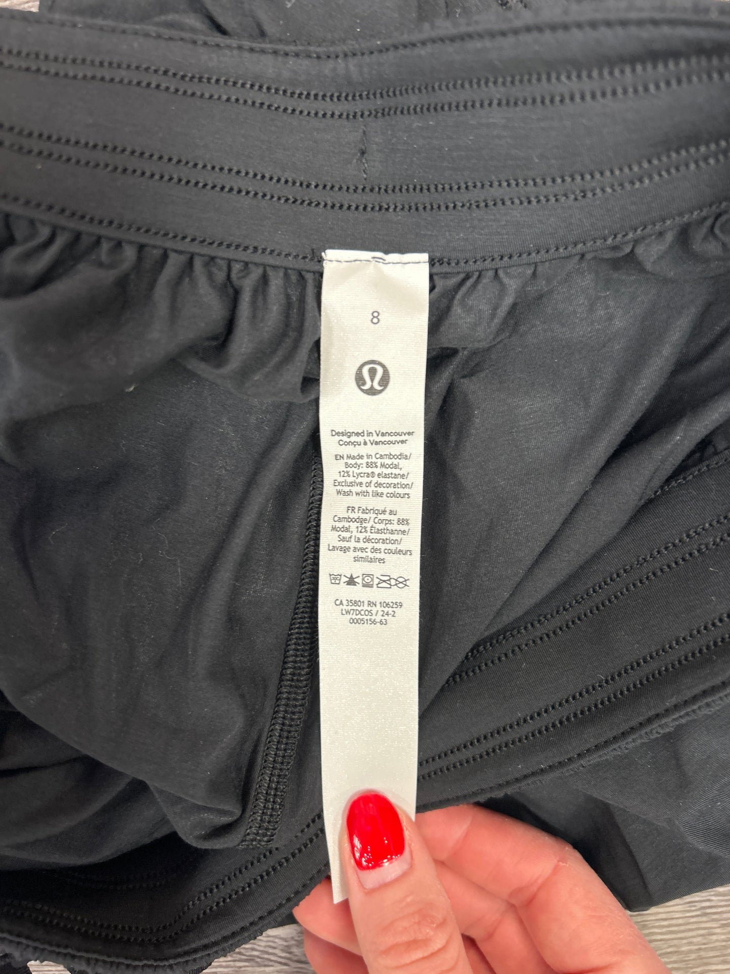 Athletic Shorts By Lululemon In Black, Size: 8