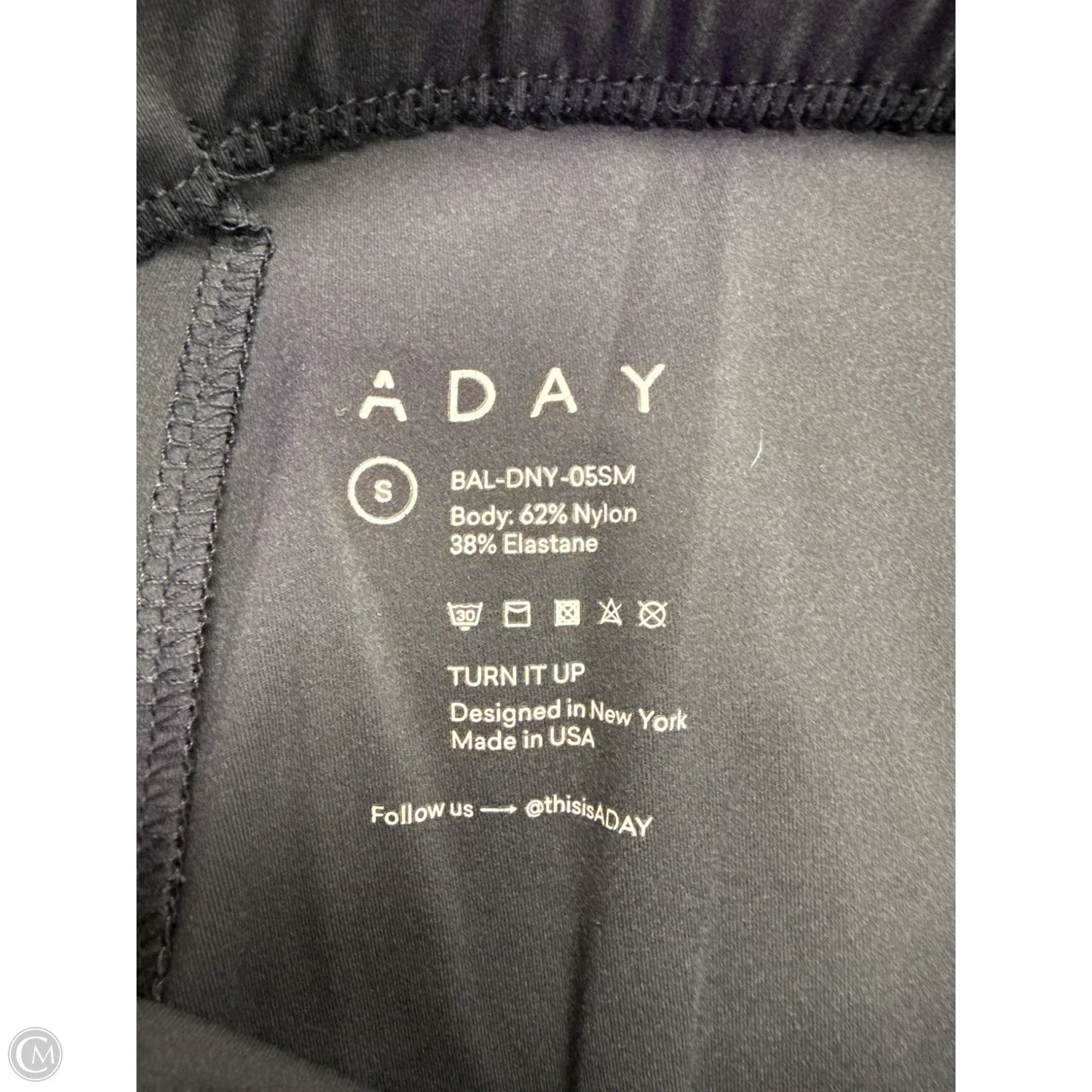Pants Cropped By A Day In Blue, Size: S