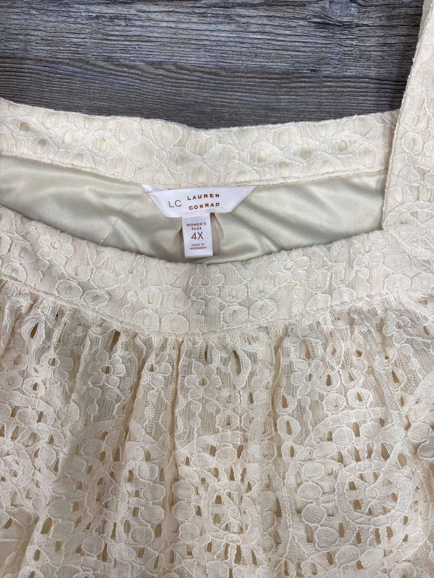 Cream Top Long Sleeve Basic Lc Lauren Conrad, Size 4x