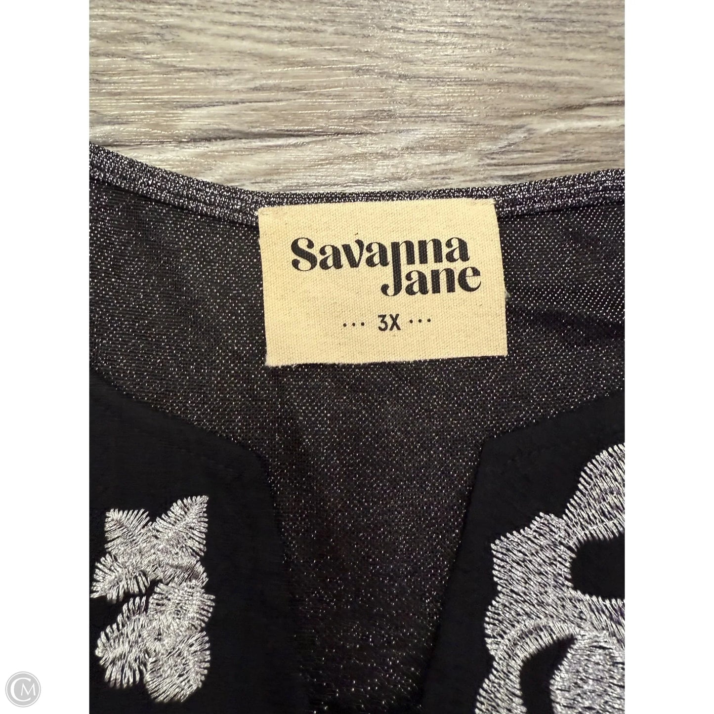 Top Short Sleeve By Savanna Jane In Grey, Size: 3x