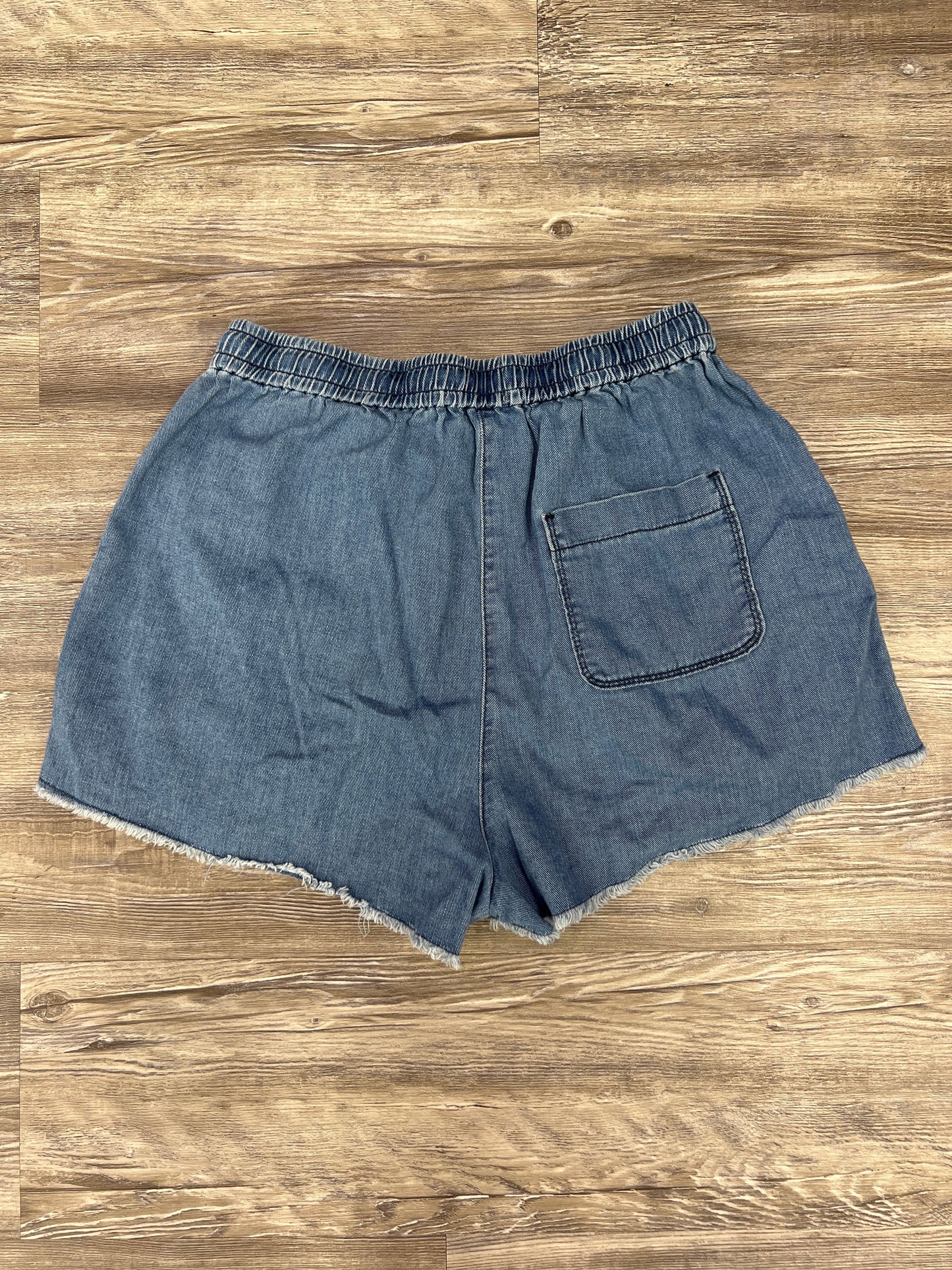Shorts By Wilfred Size: M