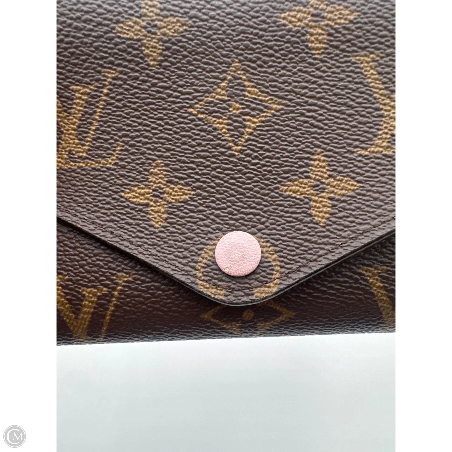 Wallet Luxury Designer By Louis Vuitton, Size: Medium