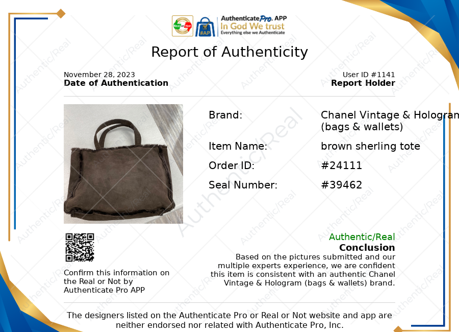 Handbag Luxury Designer By Chanel  Size: Medium