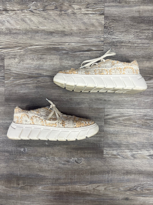 Tan & White Shoes Sneakers Free People, Size 8.5