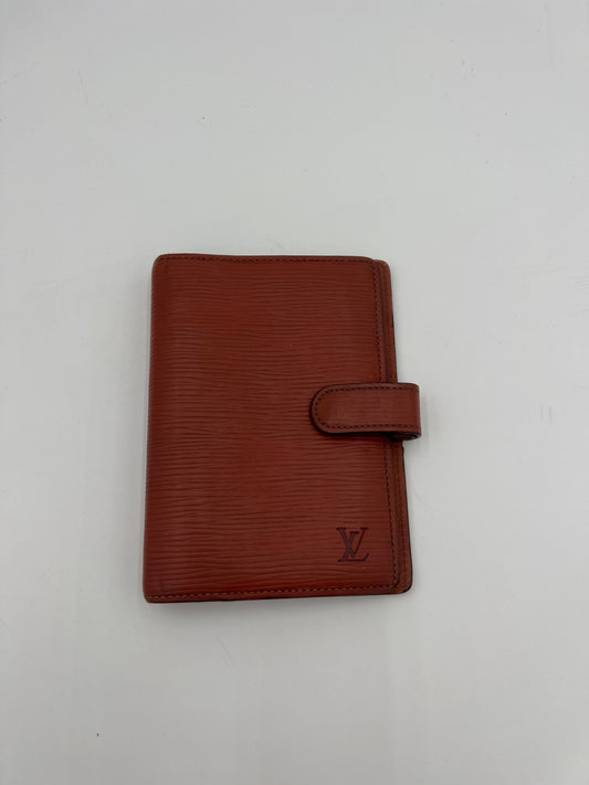 Wallet Luxury Designer By Louis Vuitton, Size: Small