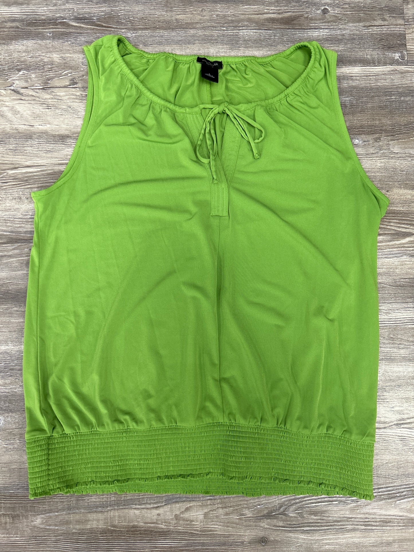 Top Sleeveless By Ann Taylor In Green, Size: L