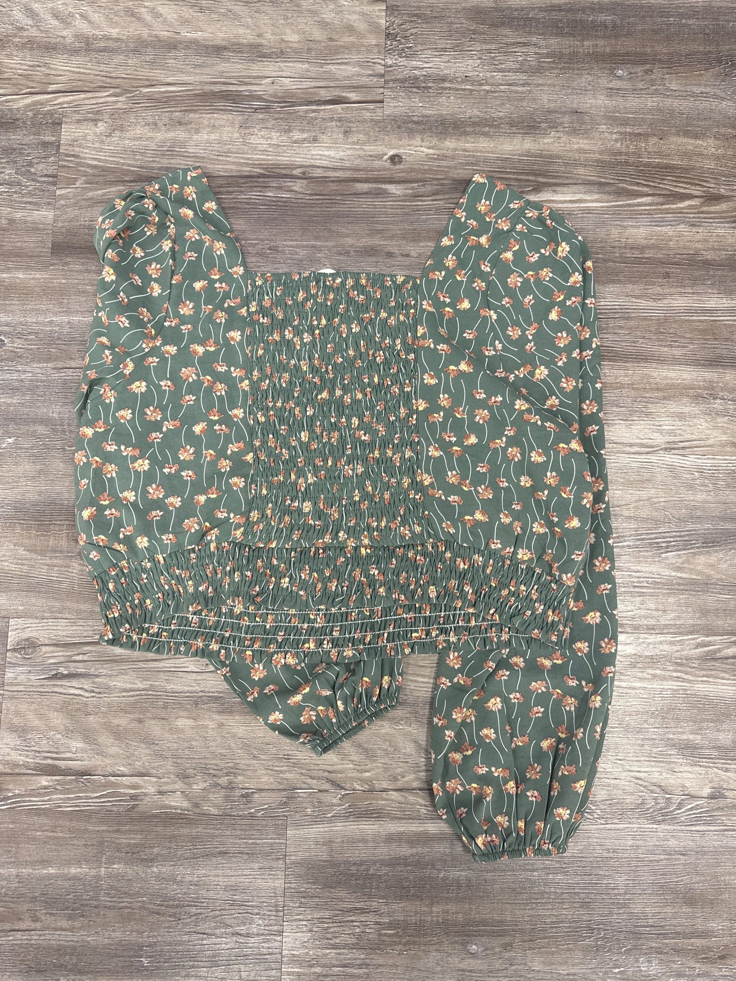 Top Long Sleeve By Arula In Green, Size: 1x