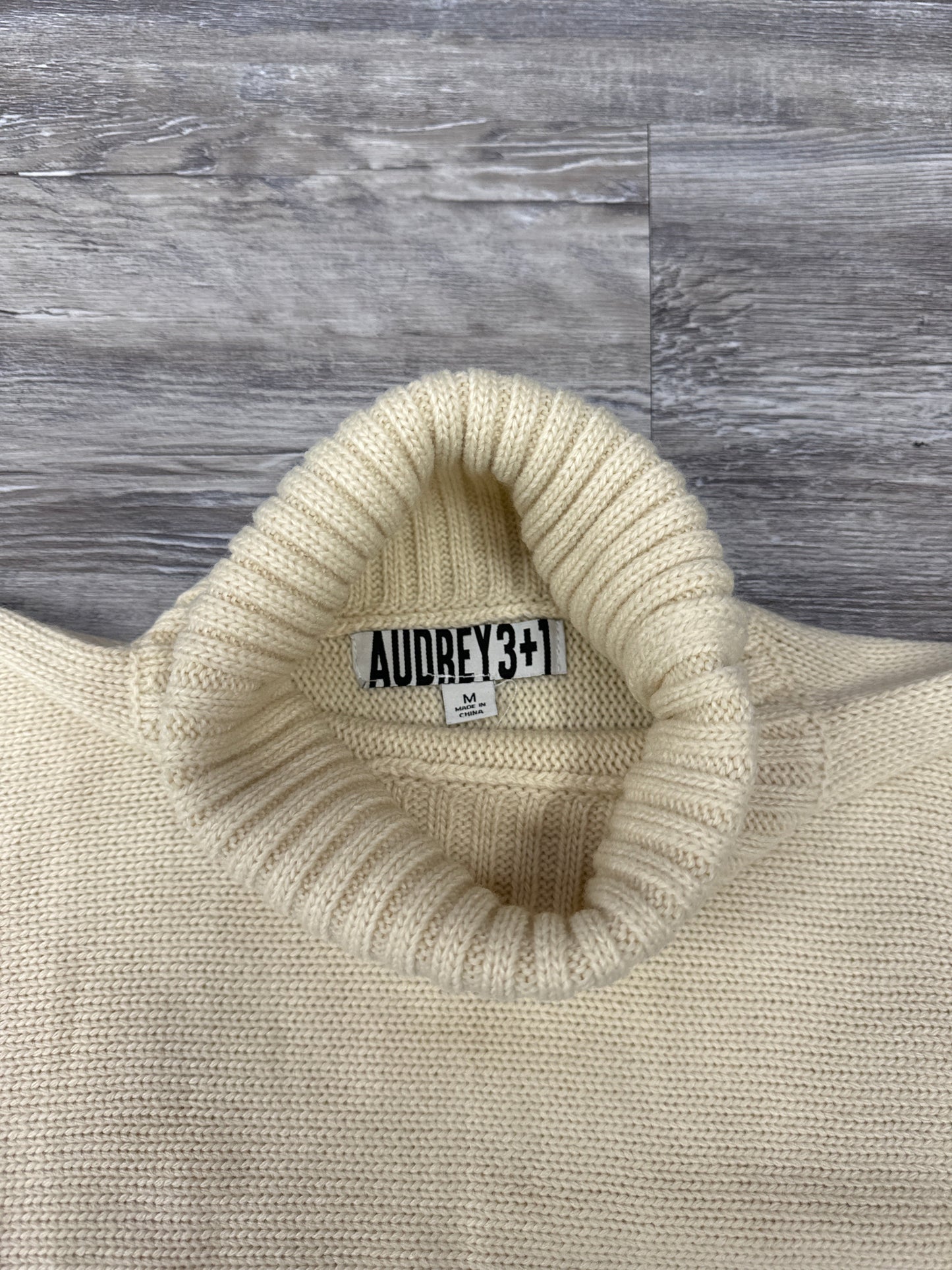 Sweater By Audrey 3+1 In Tan, Size: M