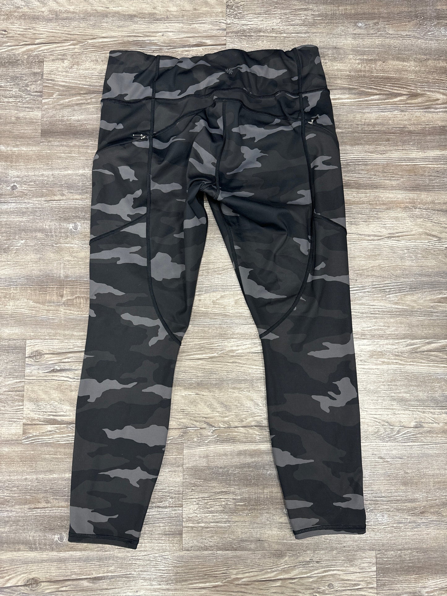 Athletic Leggings By Athleta In Camouflage Print, Size: L