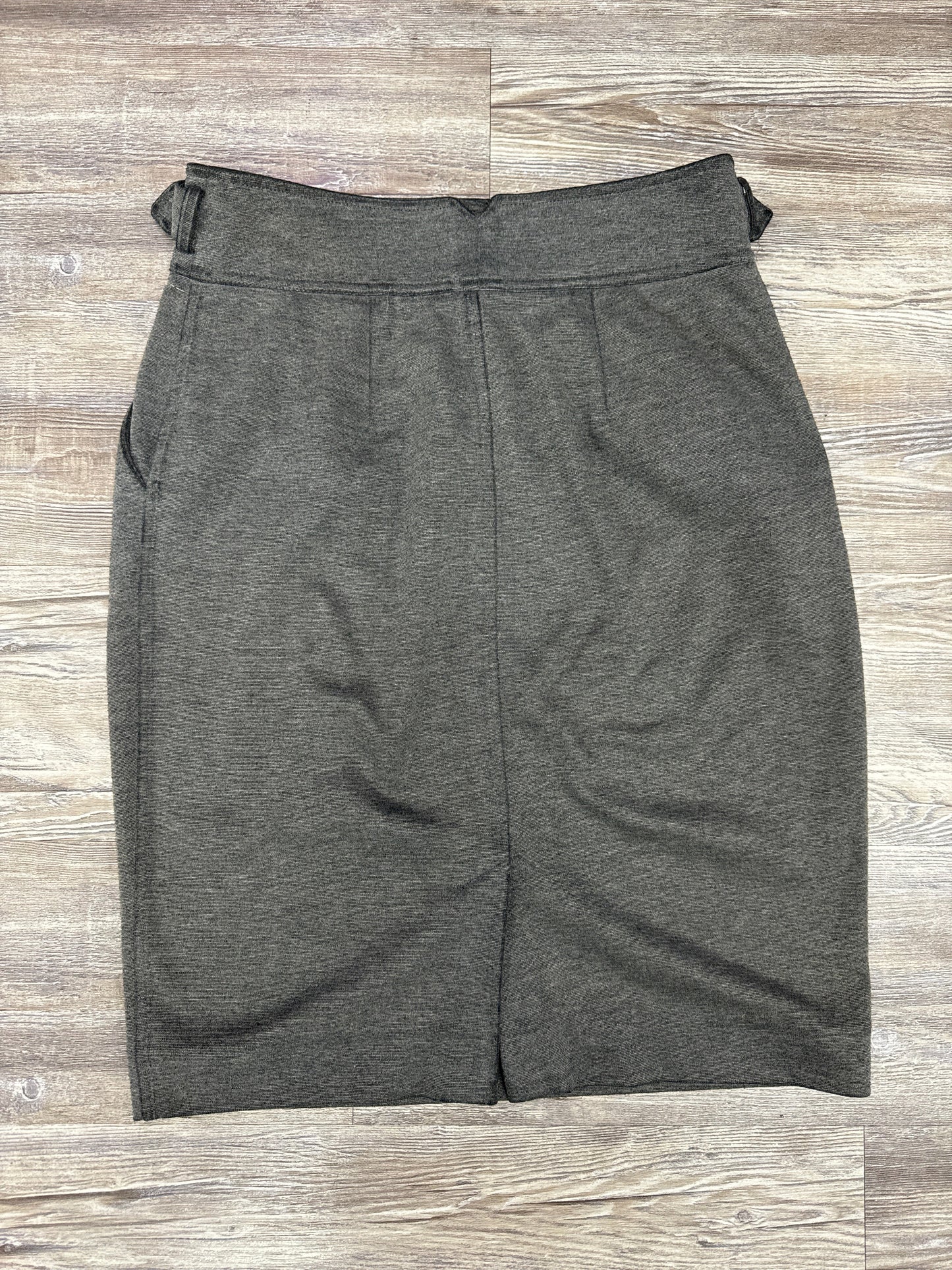 Skirt Mini & Short By Maeve In Grey, Size: 6