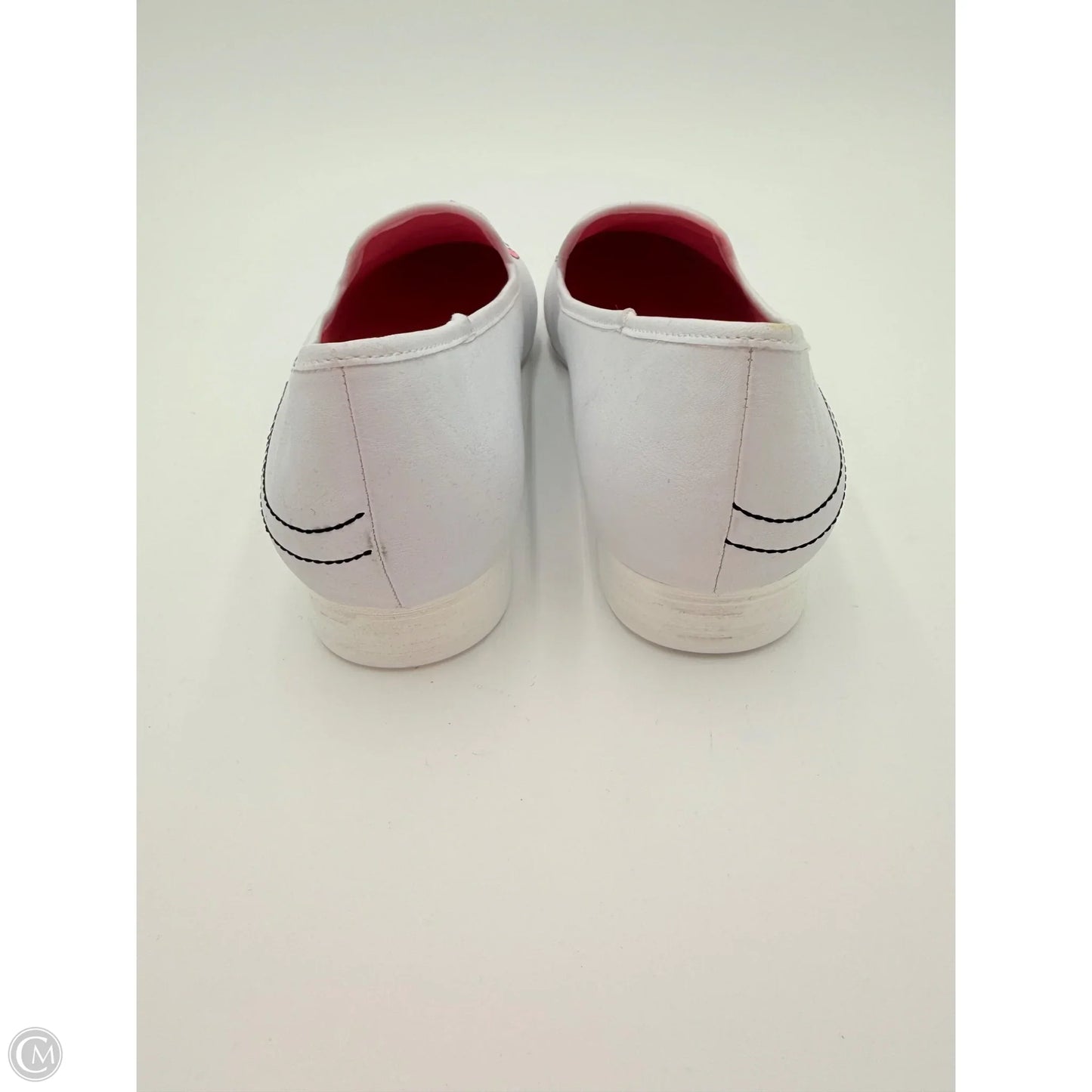 Shoes Flats By Yru In White, Size: 9