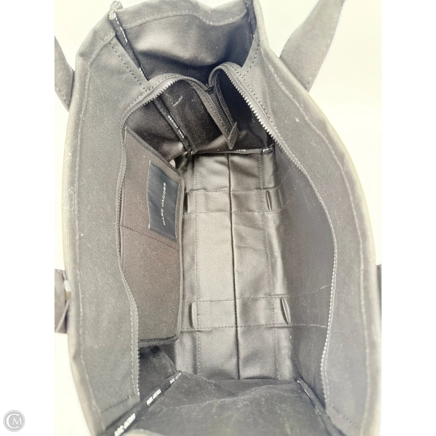 Tote Designer By Marc Jacobs, Size: Large