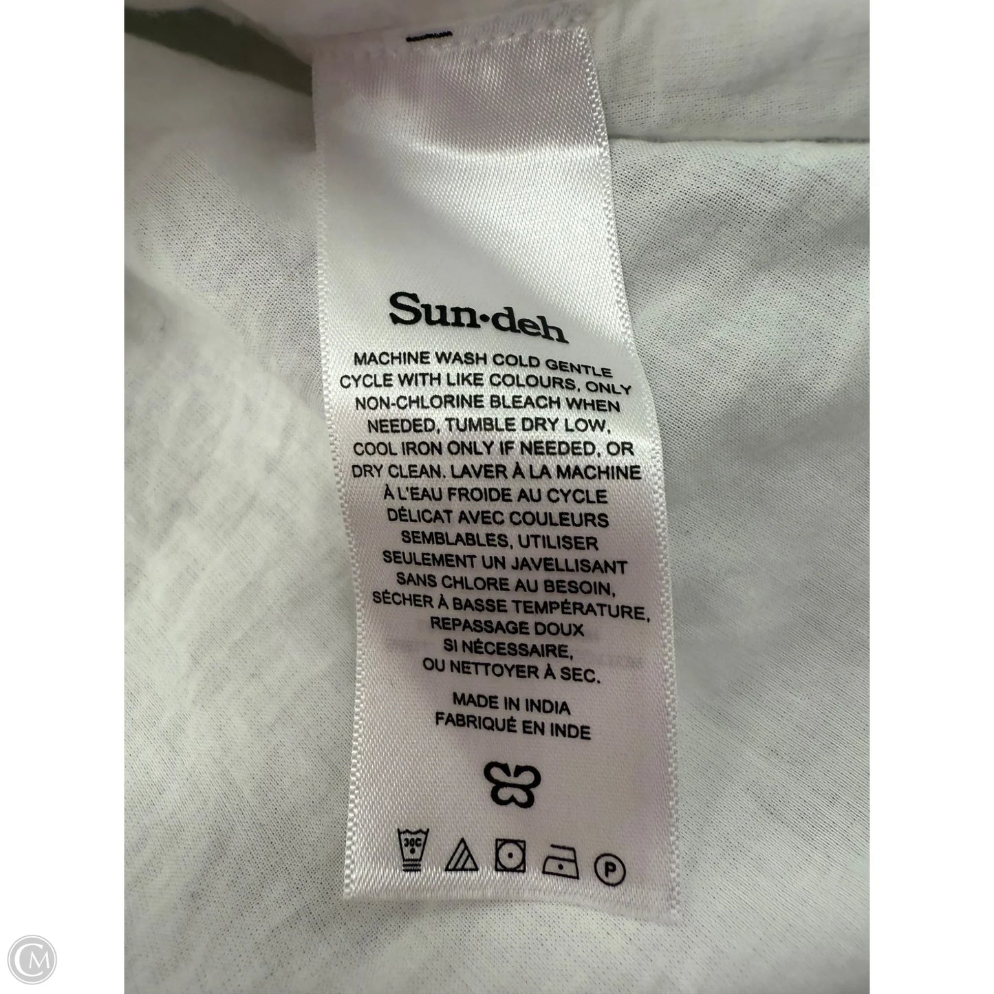 Dress Casual Short By Aritzia In White, Size: S