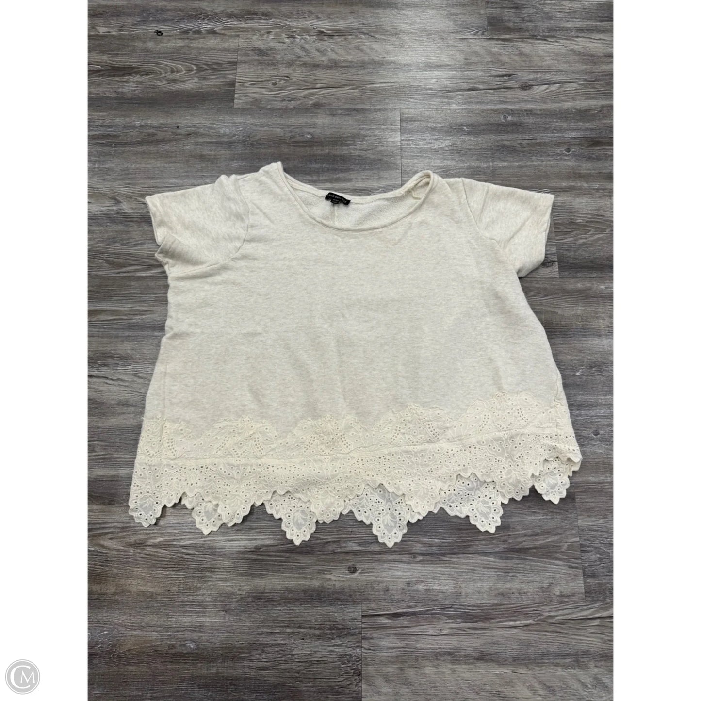 Top Short Sleeve By Lane Bryant In Tan & White, Size: 3x