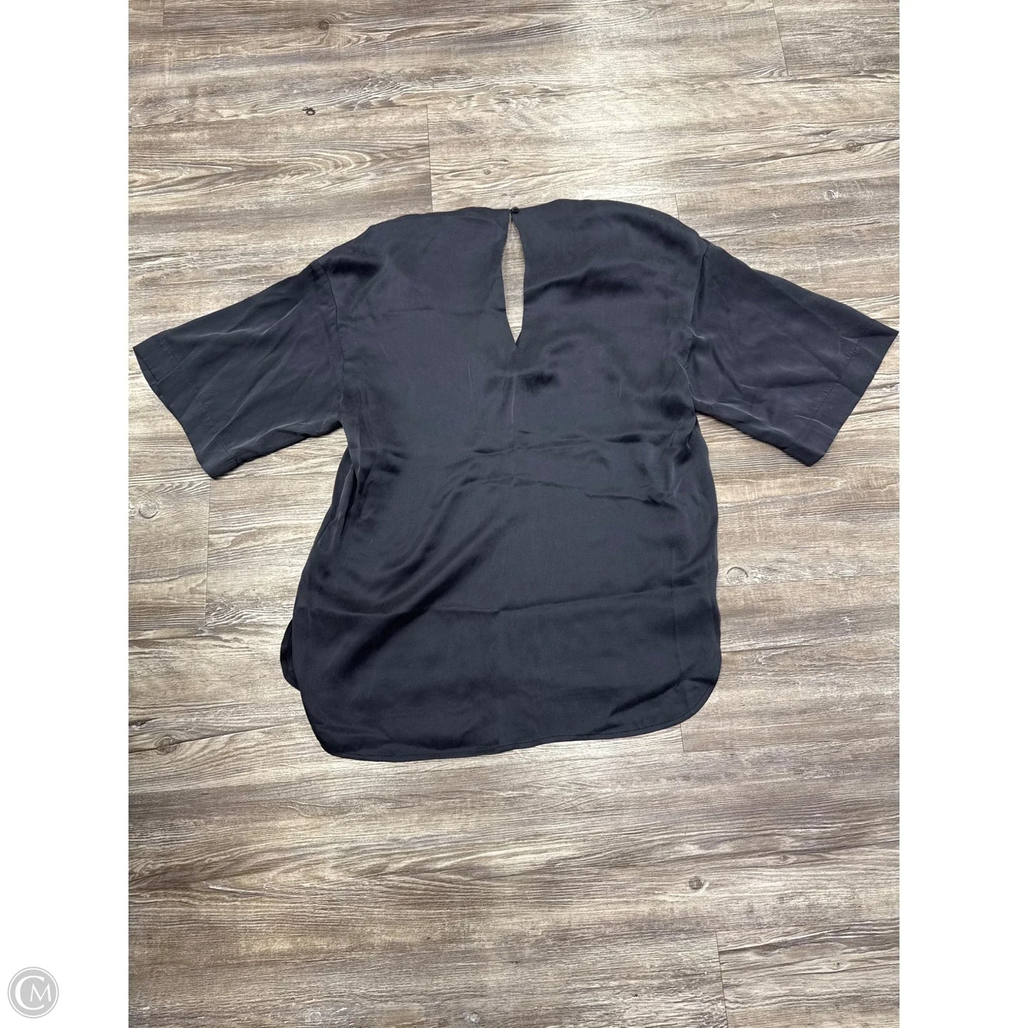 Top Short Sleeve By Equipment In Navy, Size: S