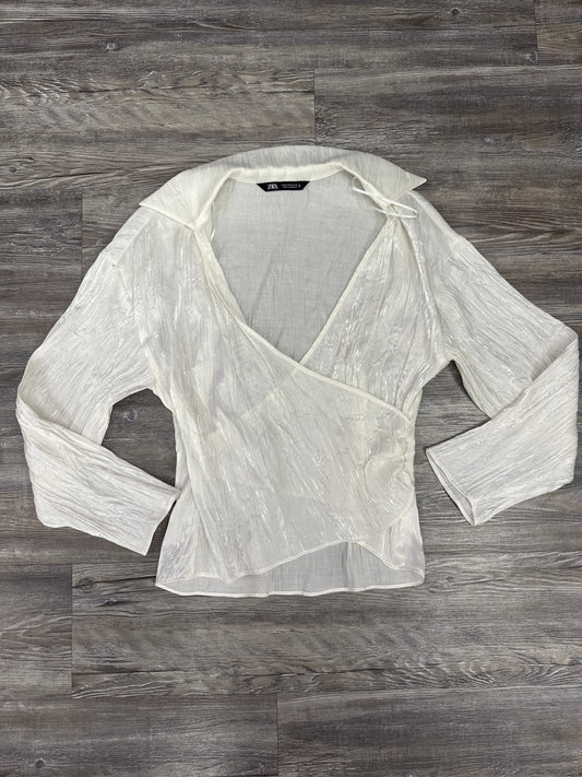 Top Long Sleeve By Zara In White, Size: M