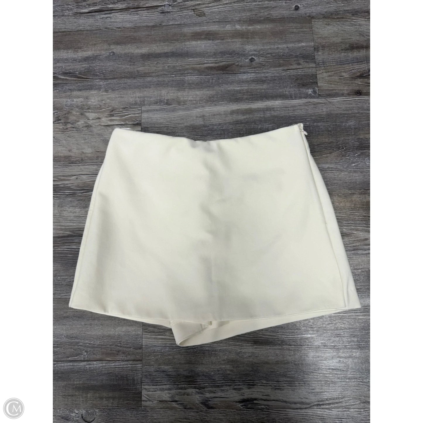 Skort By Zara In Cream, Size: S