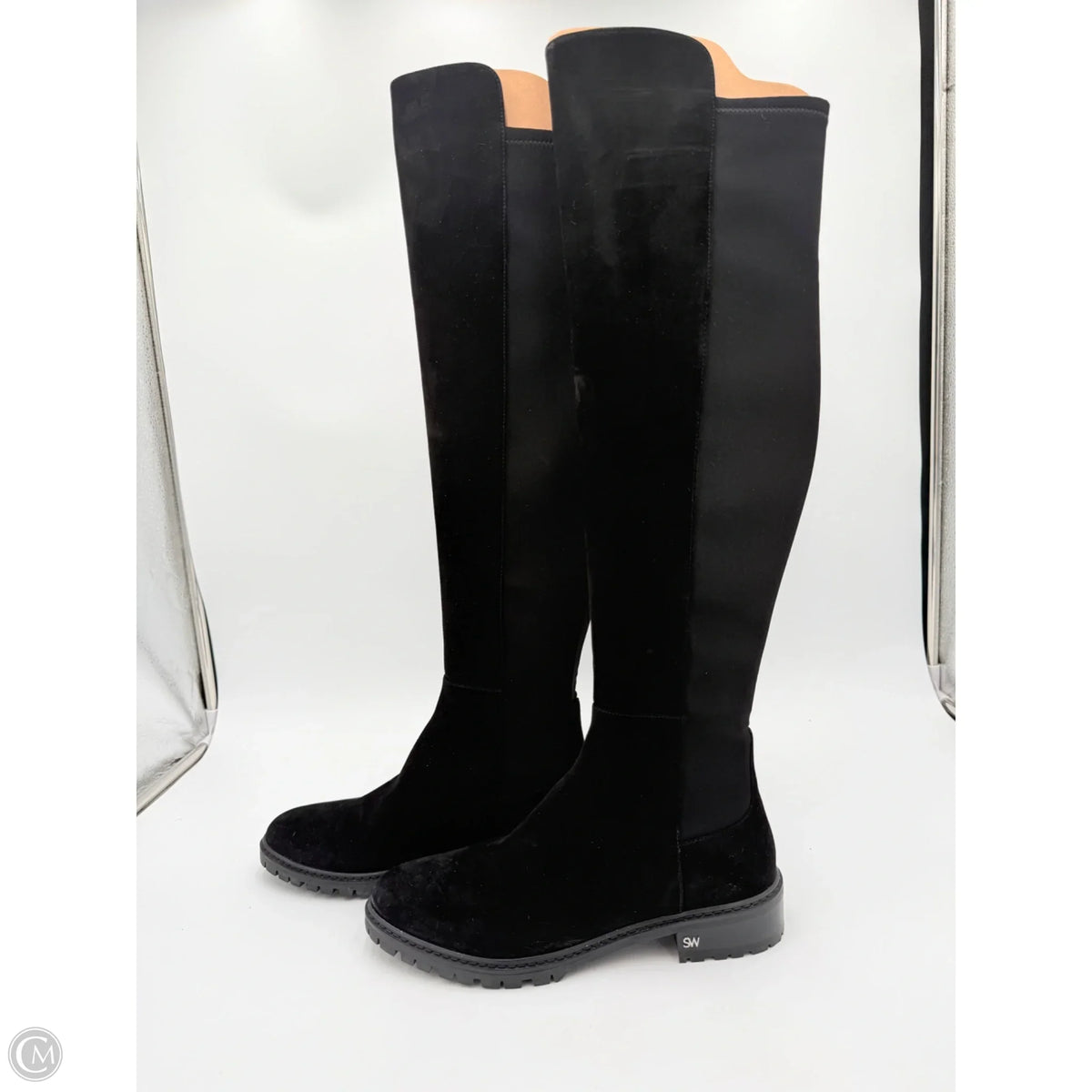 Boots Designer By Stuart Weitzman In Black, Size: 7.5