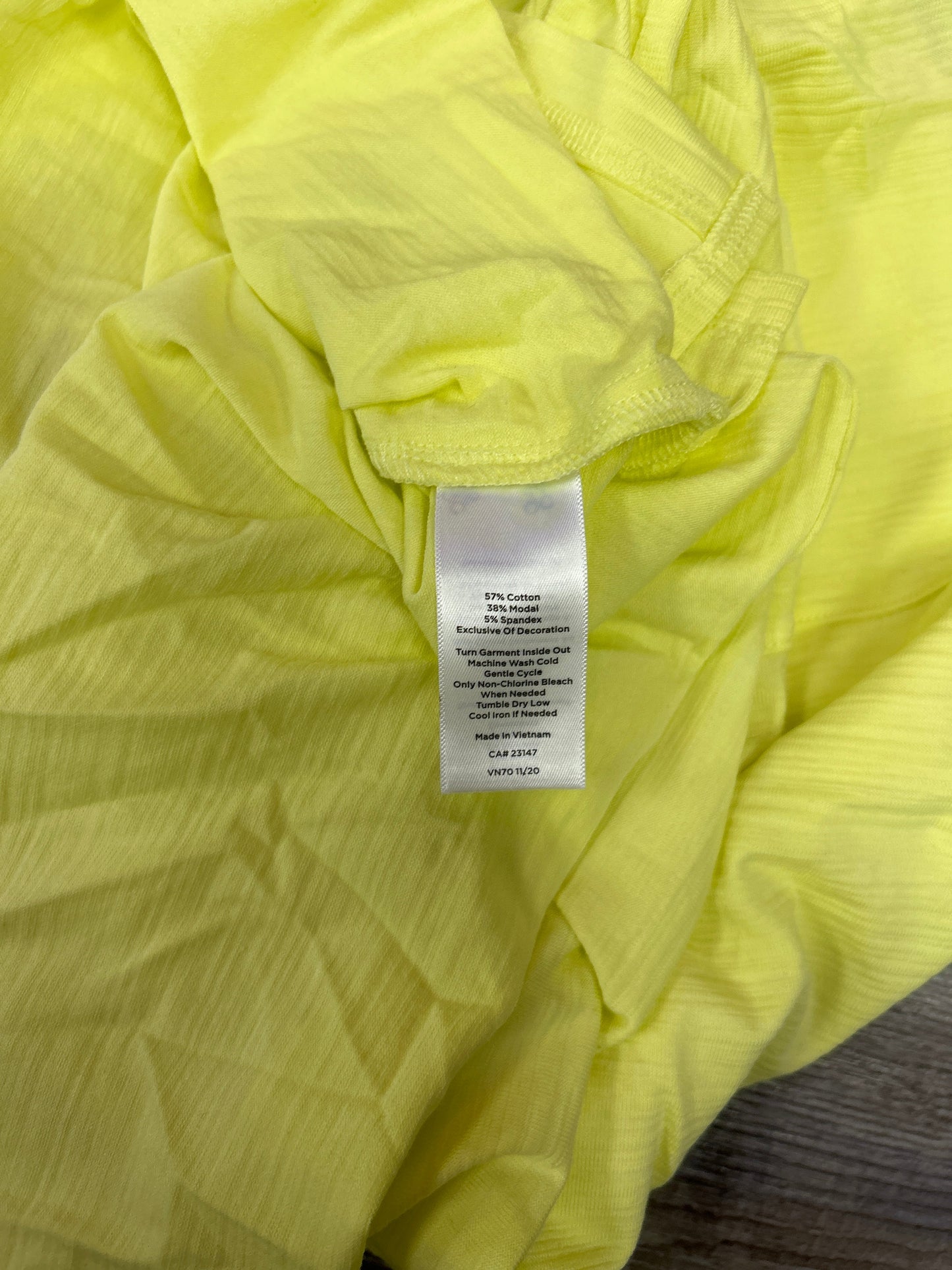 Top Sleeveless By Talbots In Yellow, Size: 2x