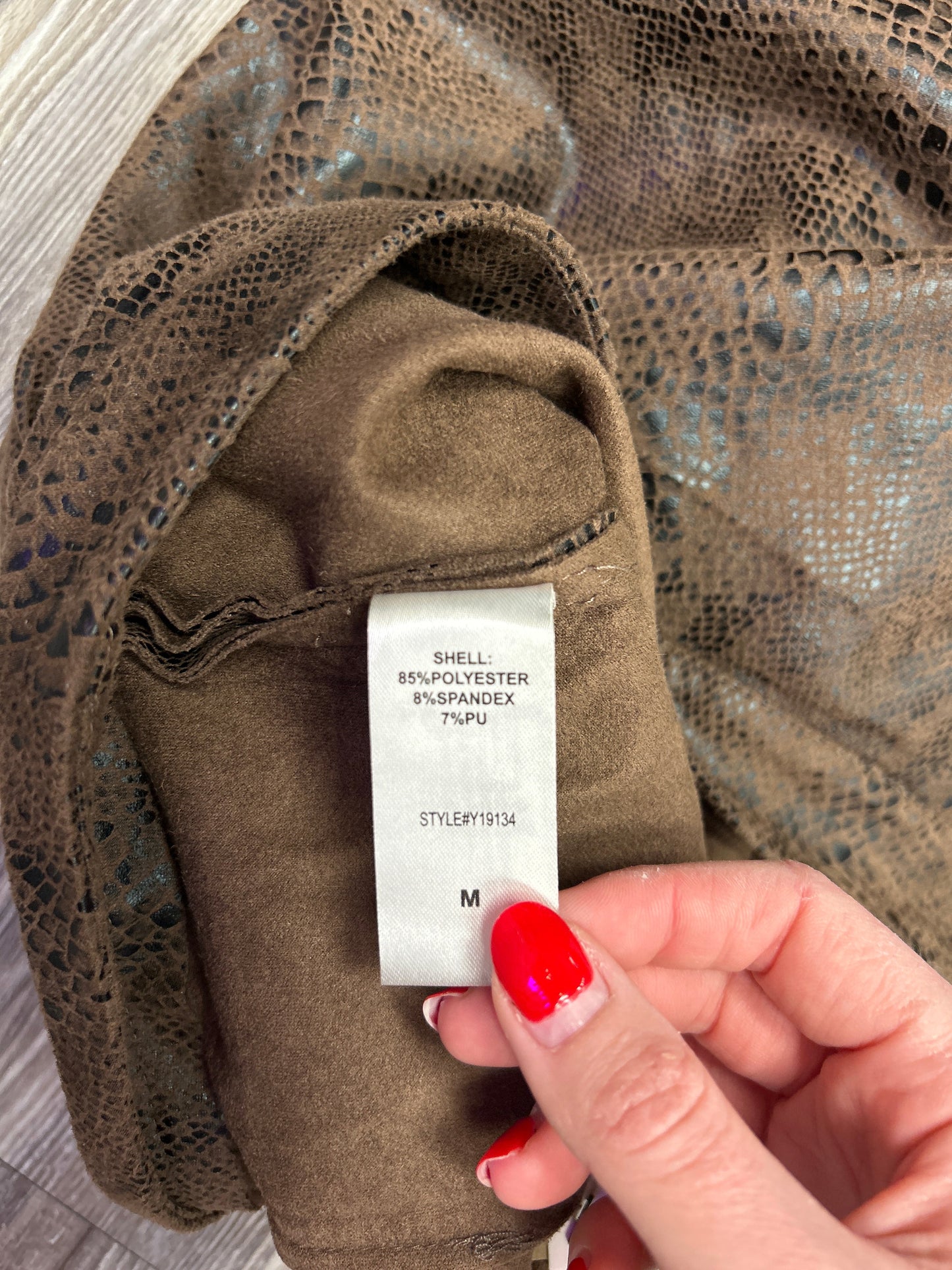 Skirt Mini & Short By Do + Be  In Snakeskin Print, Size: M